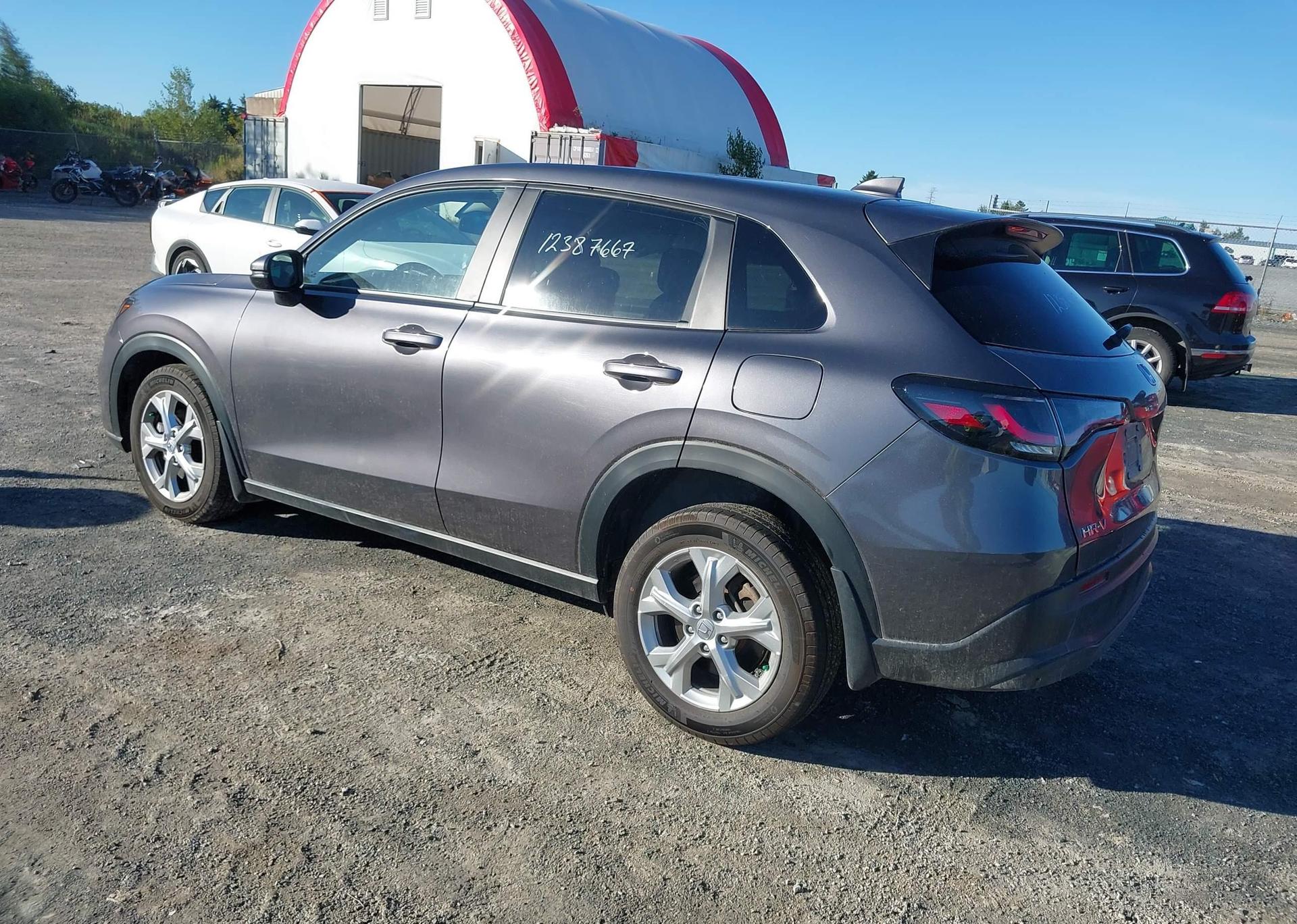 2023 HONDA HR-V LX