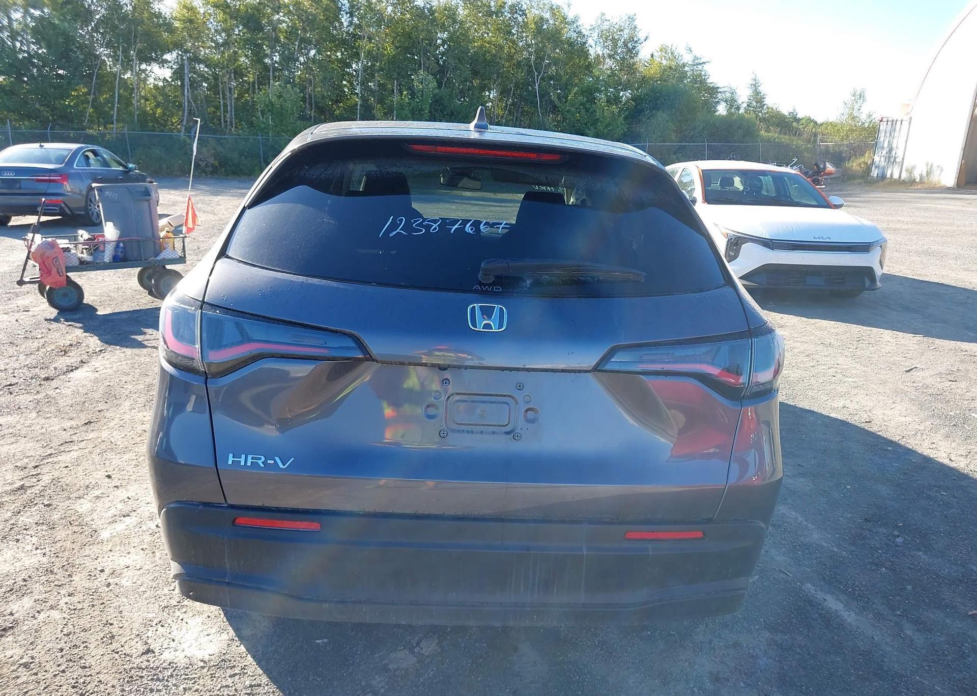 2023 HONDA HR-V LX