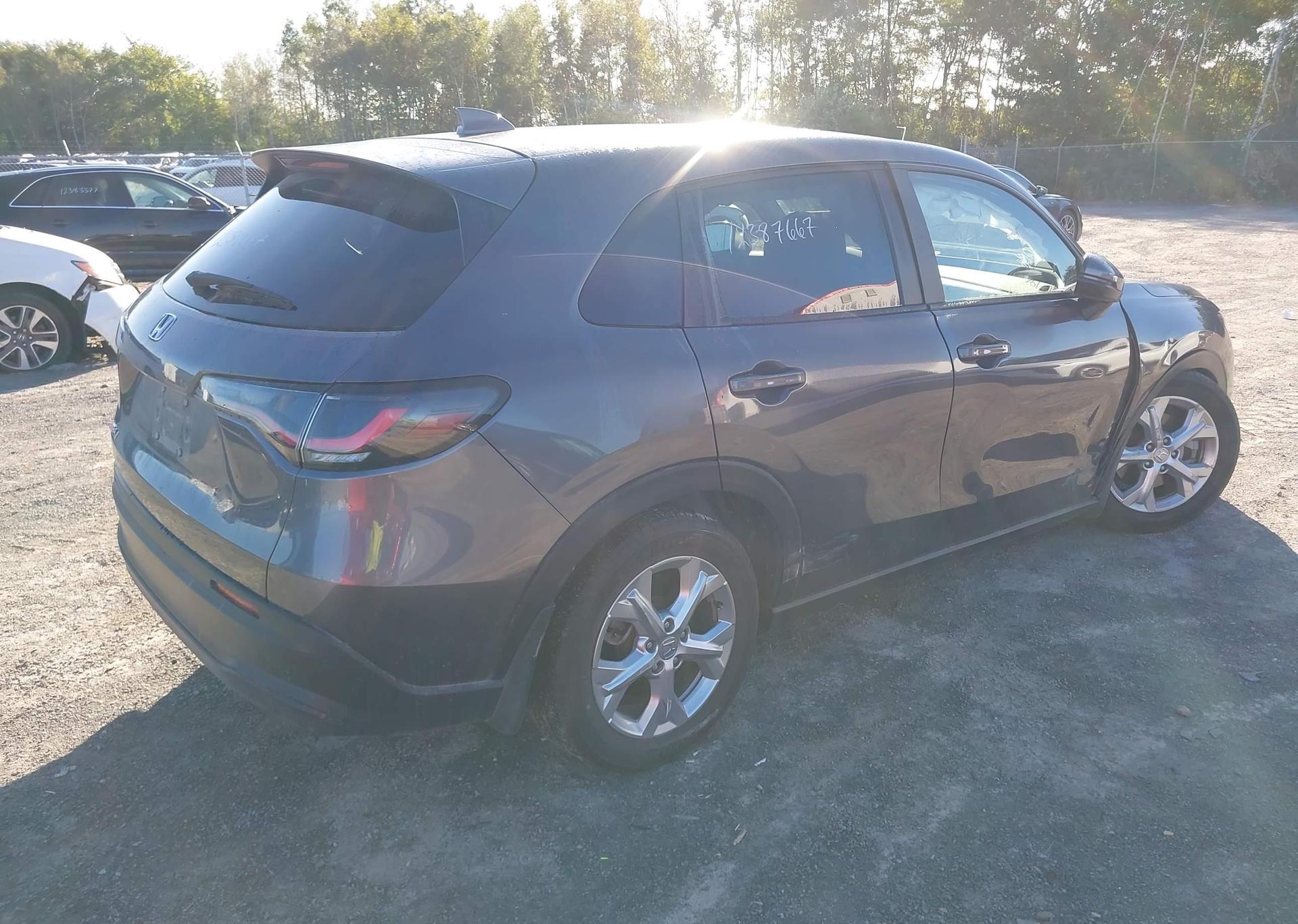 2023 HONDA HR-V LX