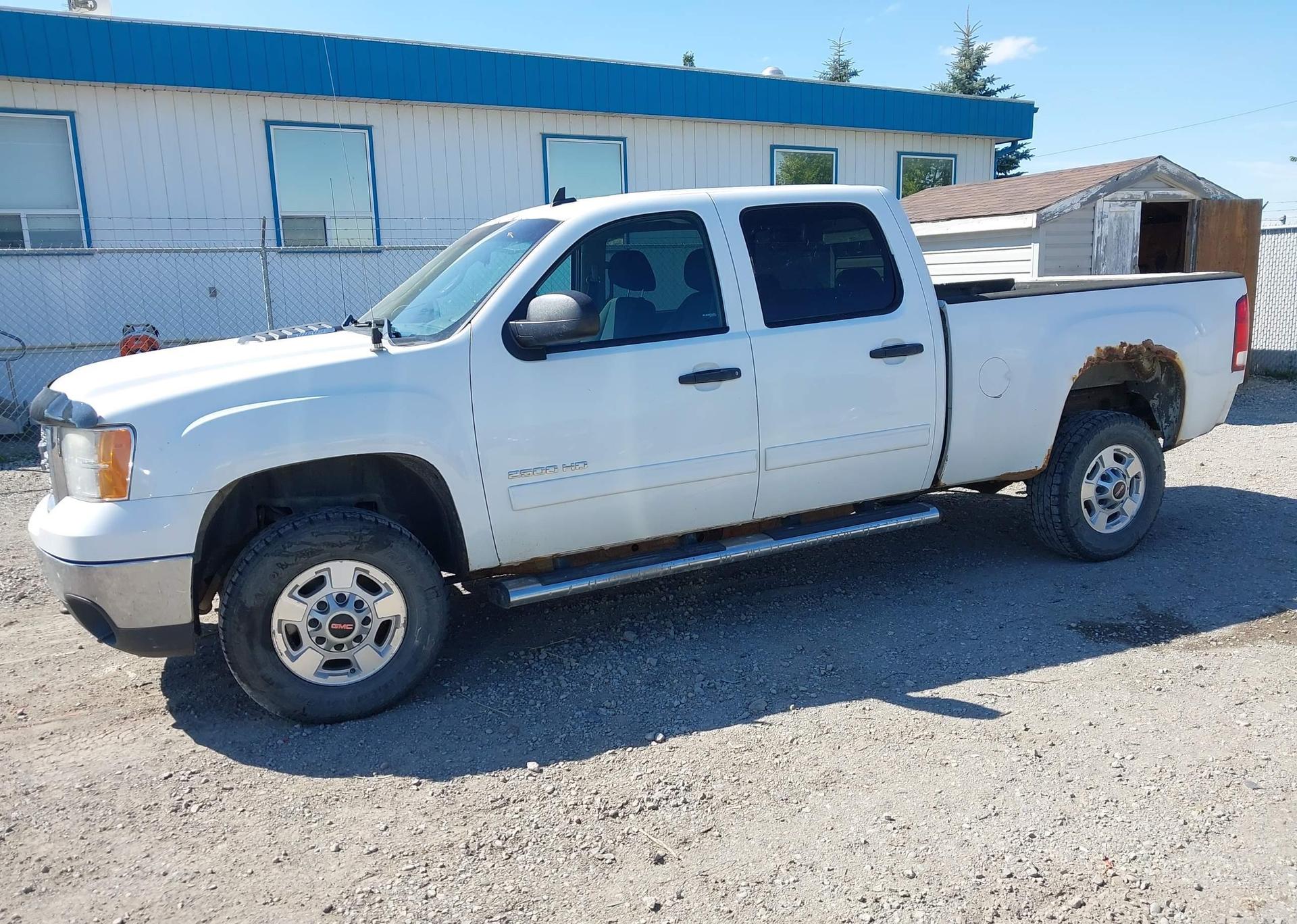 2013 GMC SIERRA K2500 SLE