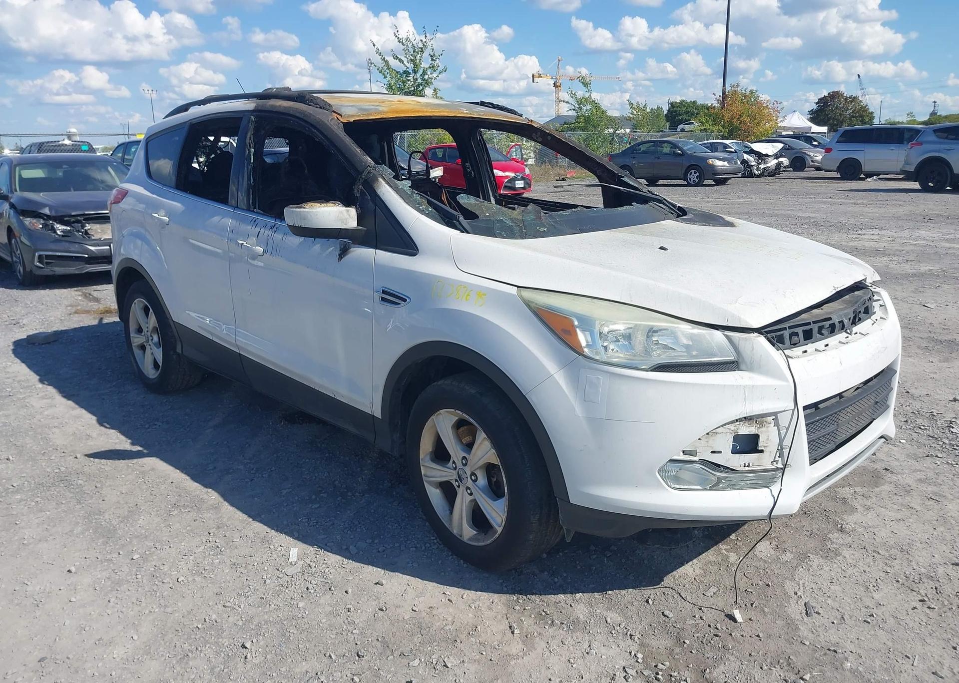 2016 FORD ESCAPE SE