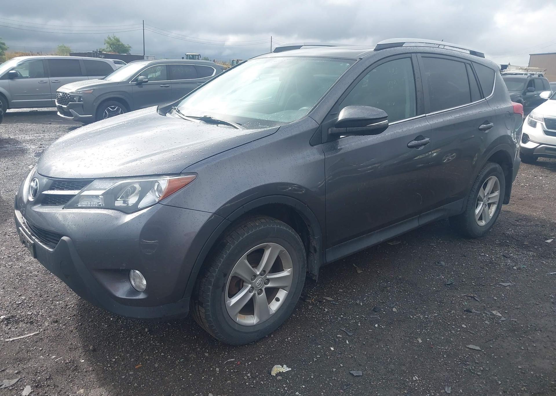 2014 TOYOTA RAV4