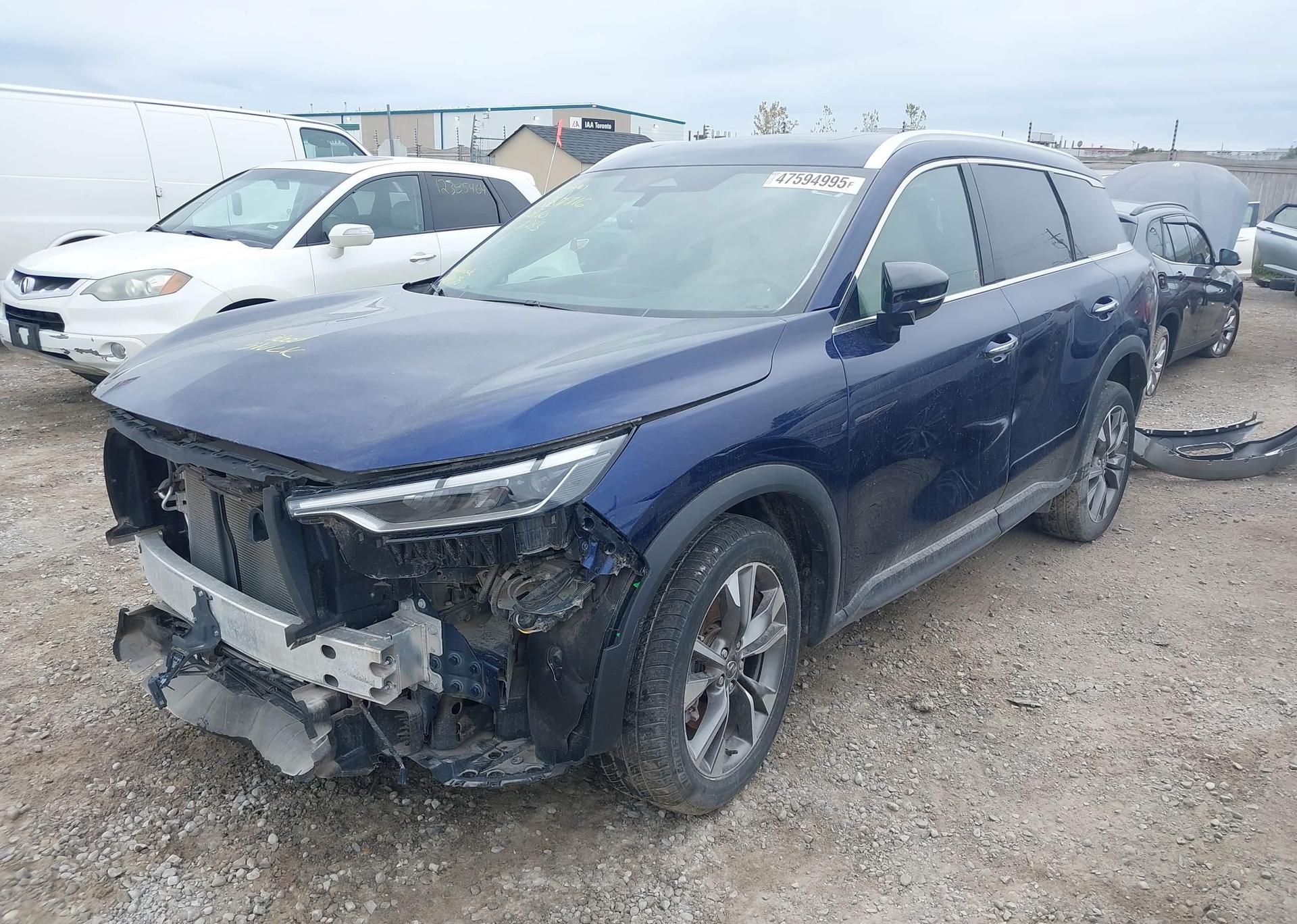 2023 INFINITI QX60 LUXE
