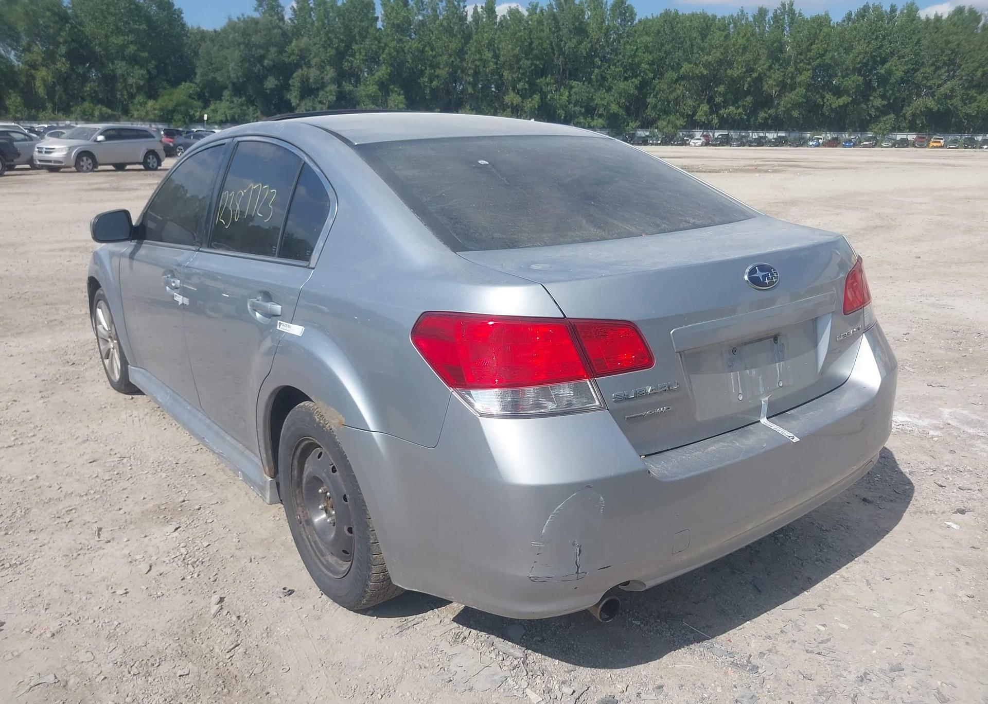 2012 SUBARU LEGACY