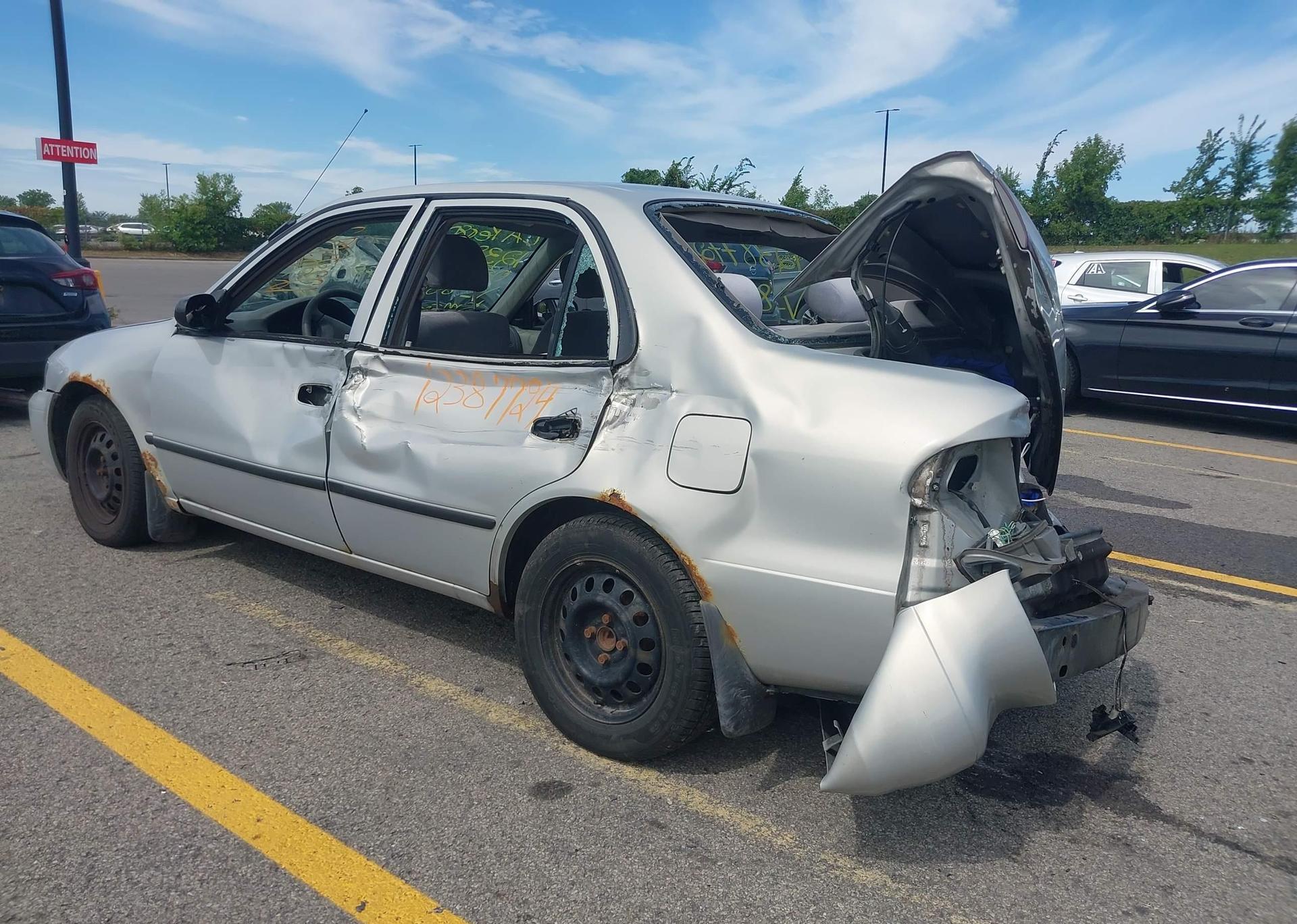 2002 TOYOTA COROLLA CE