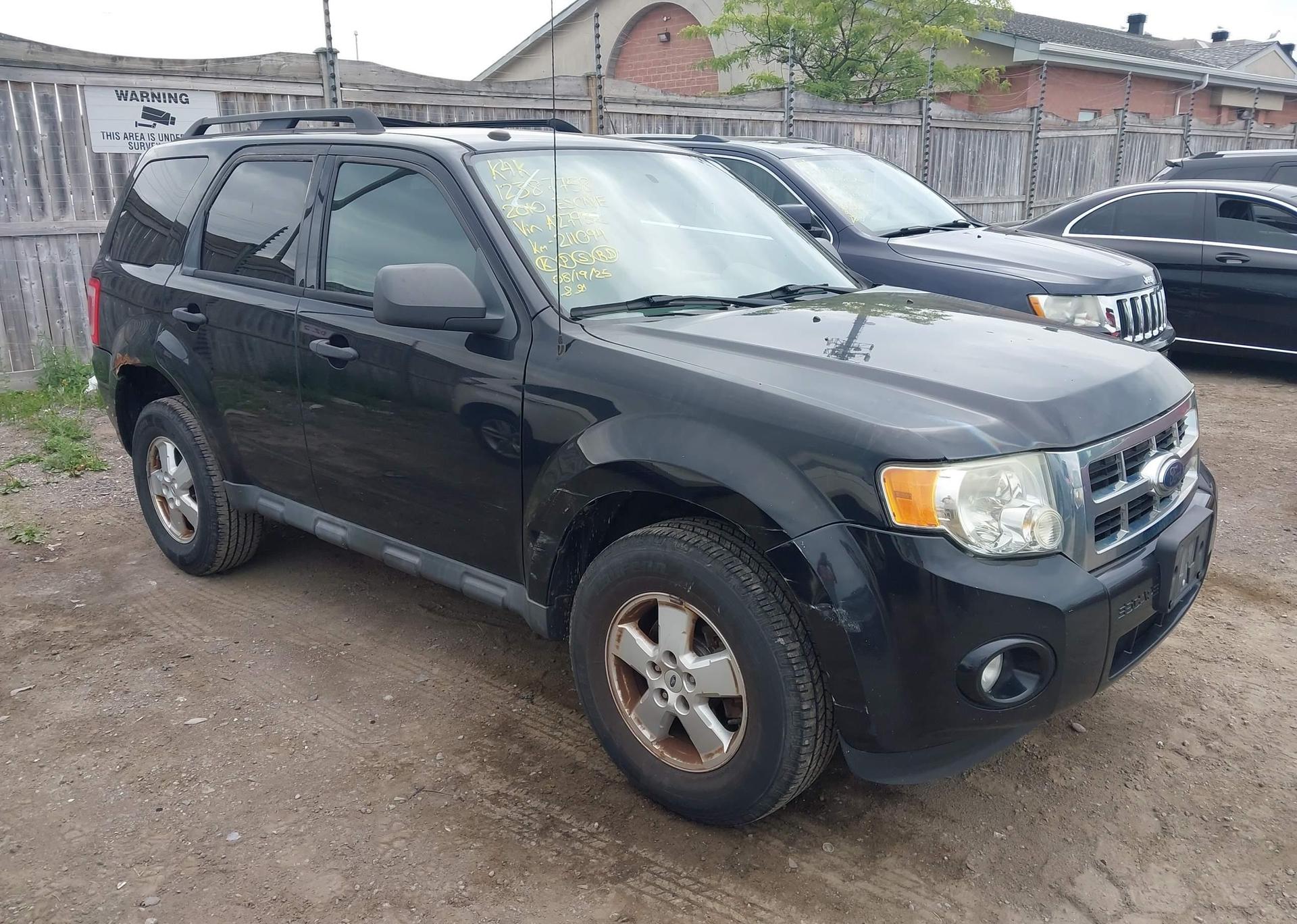 2010 FORD ESCAPE XLT