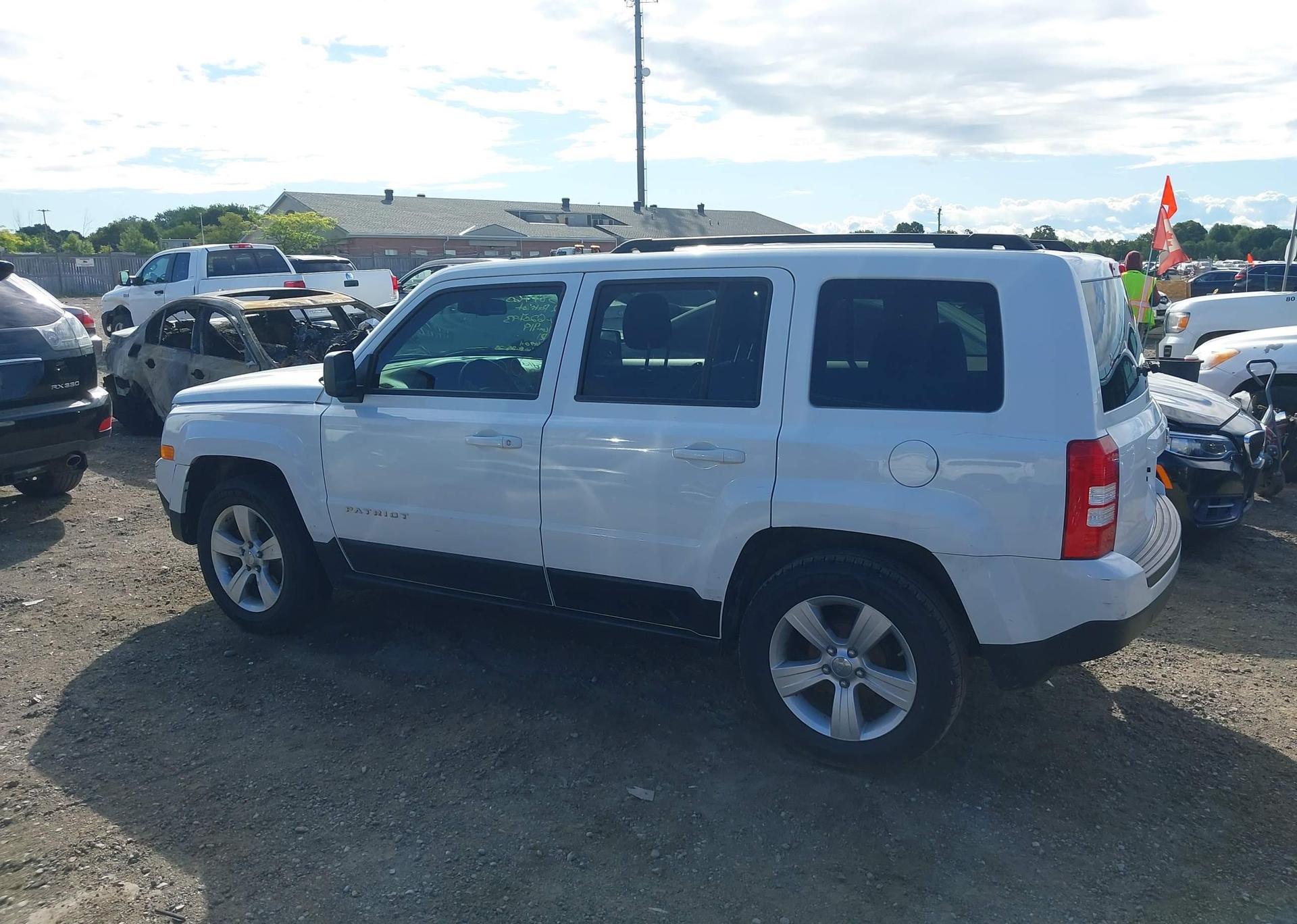 2012 JEEP PATRIOT SPORT