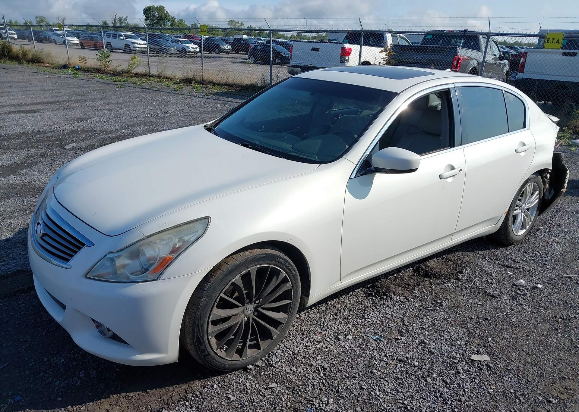 2010 INFINITI G37X