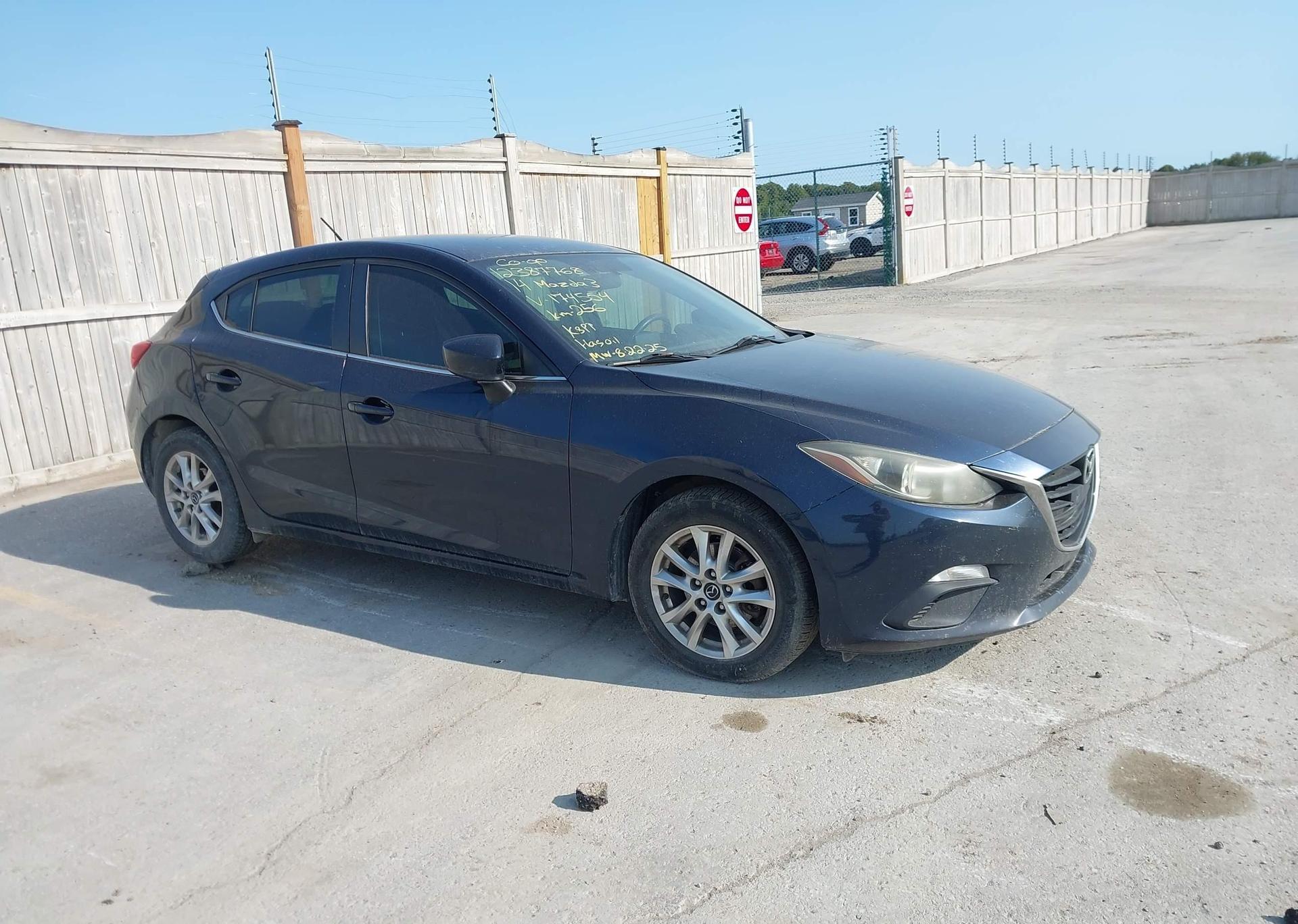2014 MAZDA MAZDA3 GS-SKY