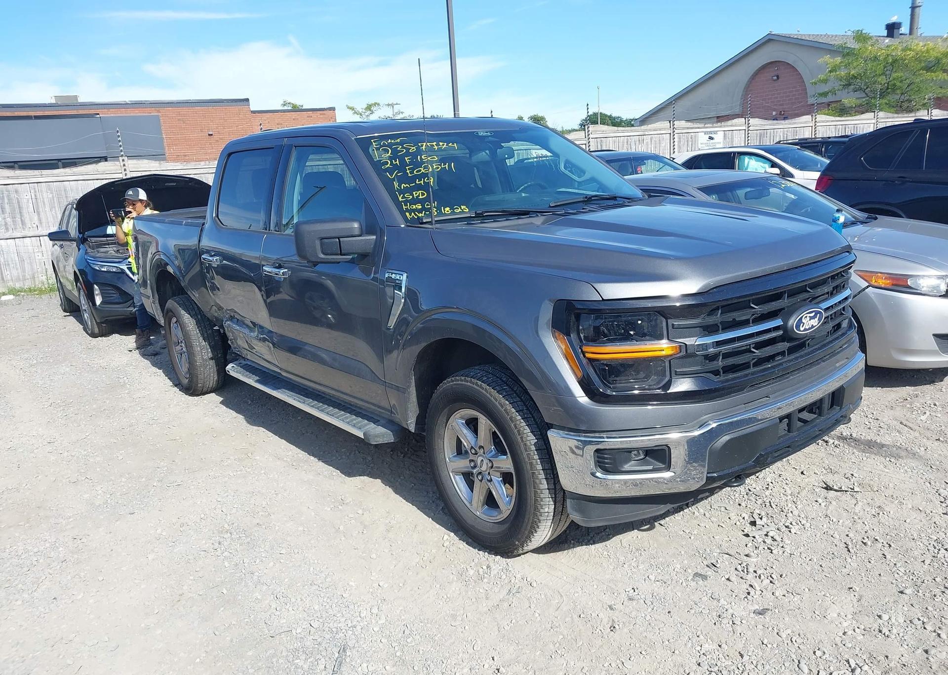 2024 FORD F150 XLT