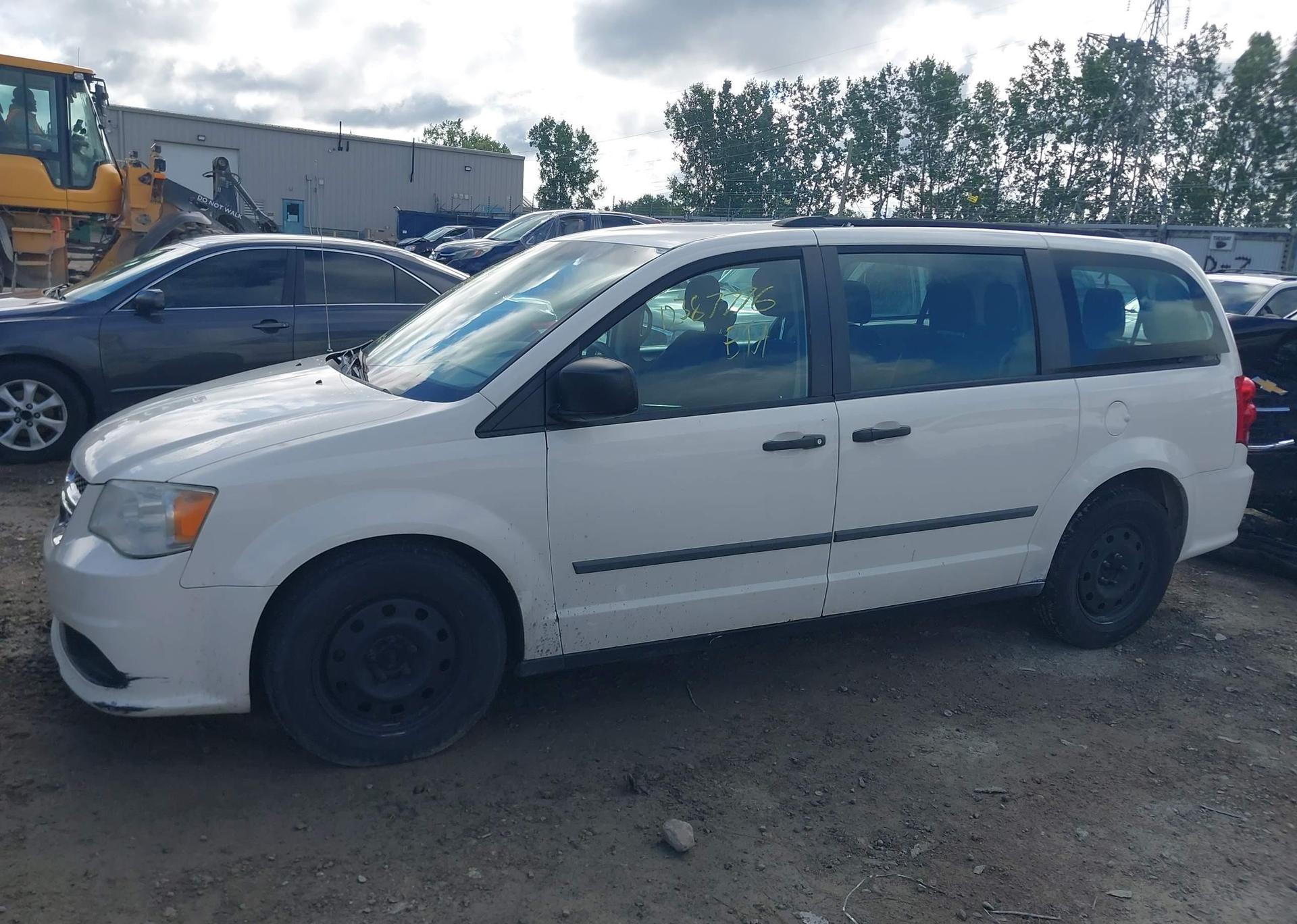 2011 DODGE GRAND CARAVAN SE