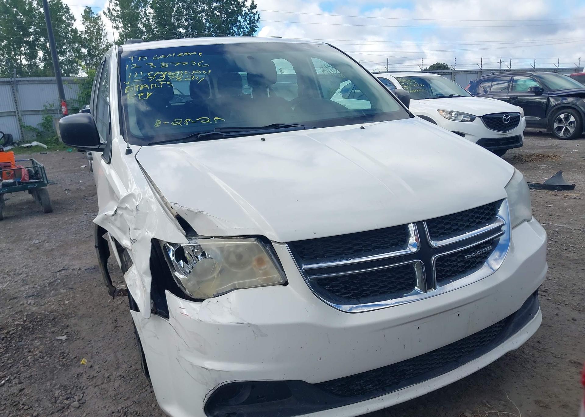2011 DODGE GRAND CARAVAN SE