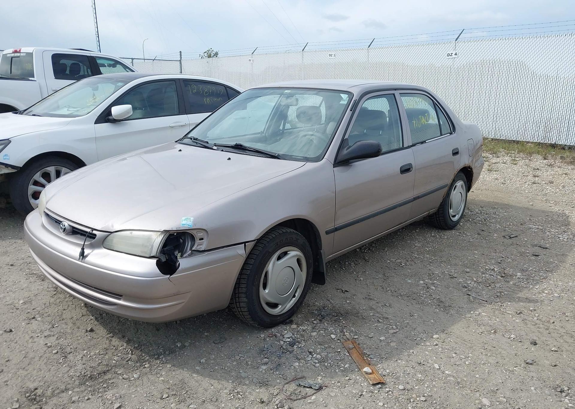 2000 TOYOTA COROLLA VE