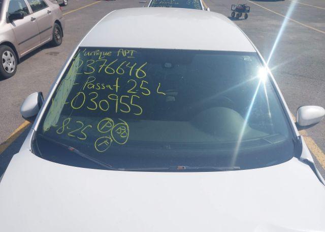 2013 VOLKSWAGEN PASSAT 2.5L TRENDLINE