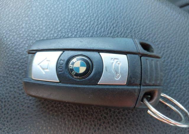 2011 BMW 3 SERIES