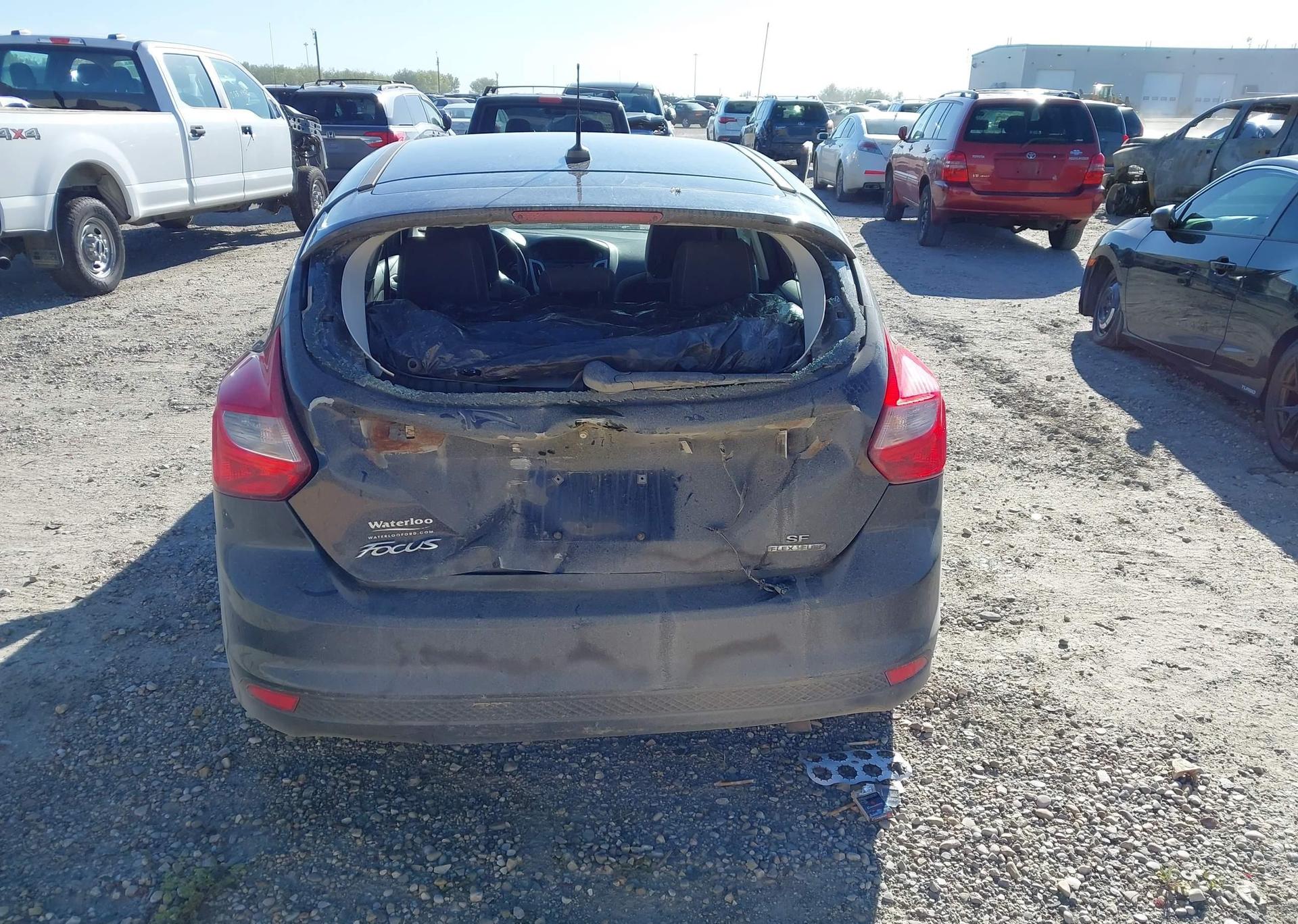 2013 FORD FOCUS SE
