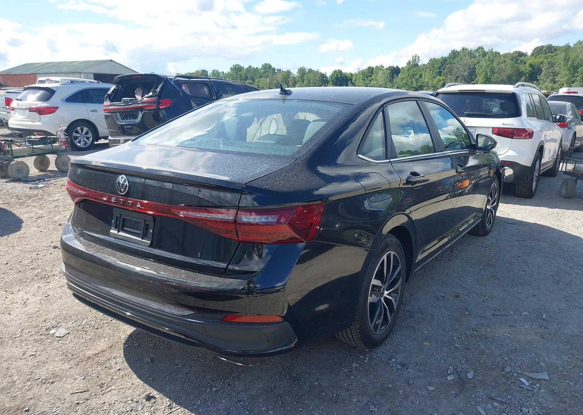 2025 VOLKSWAGEN JETTA SE