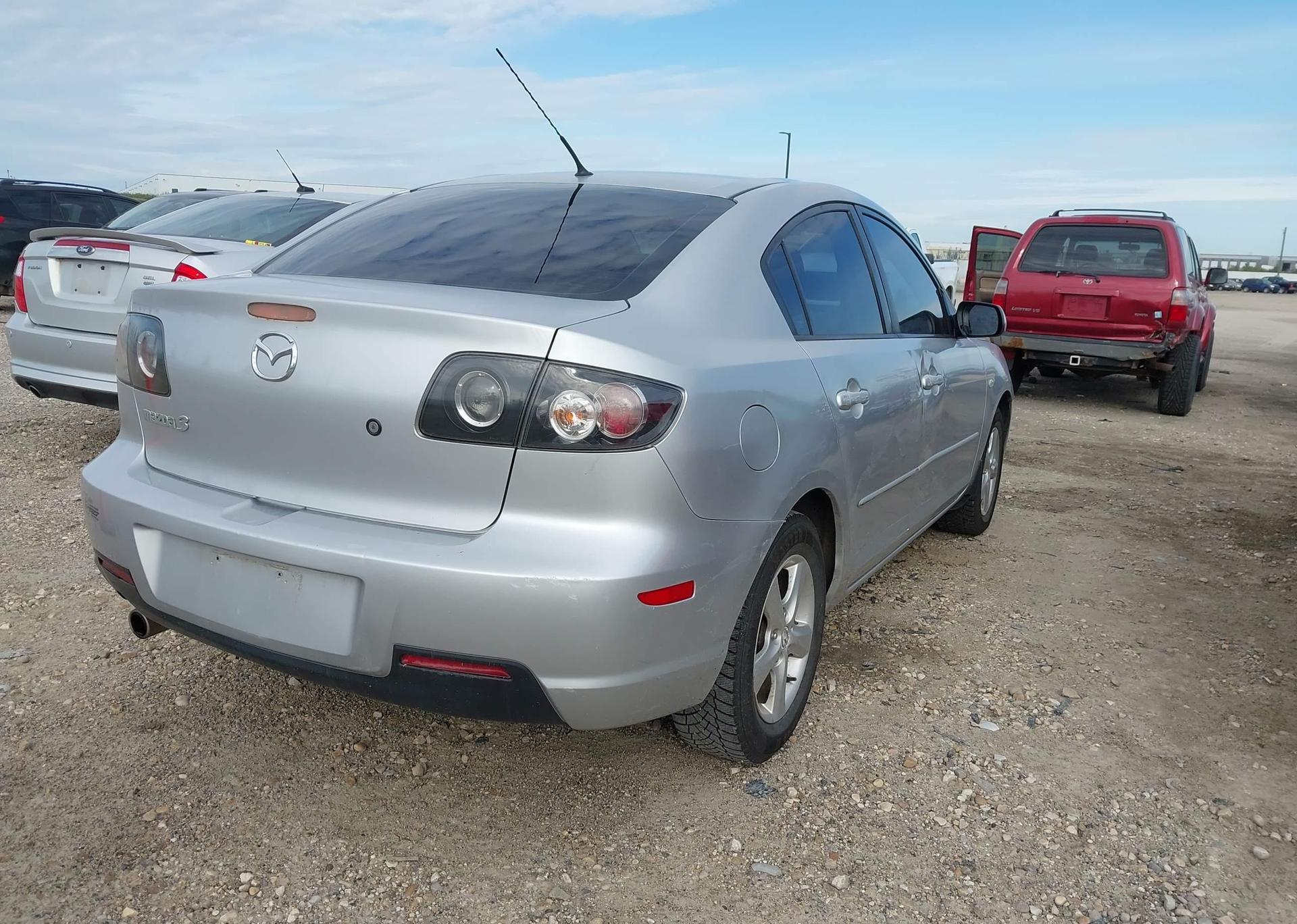 2007 MAZDA 3 I
