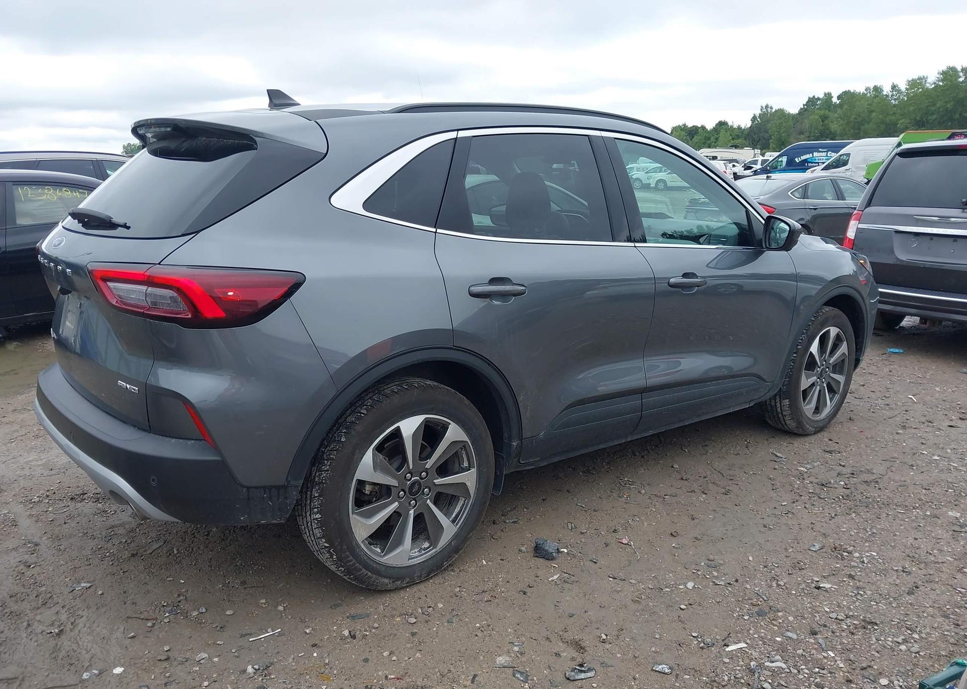 2024 FORD ESCAPE PLATINUM