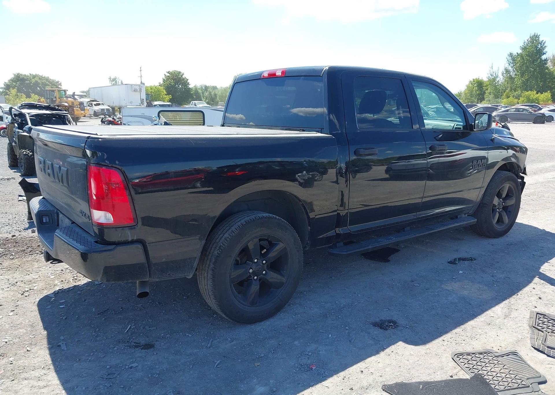 2023 RAM 1500 CLASSIC TRADESMAN