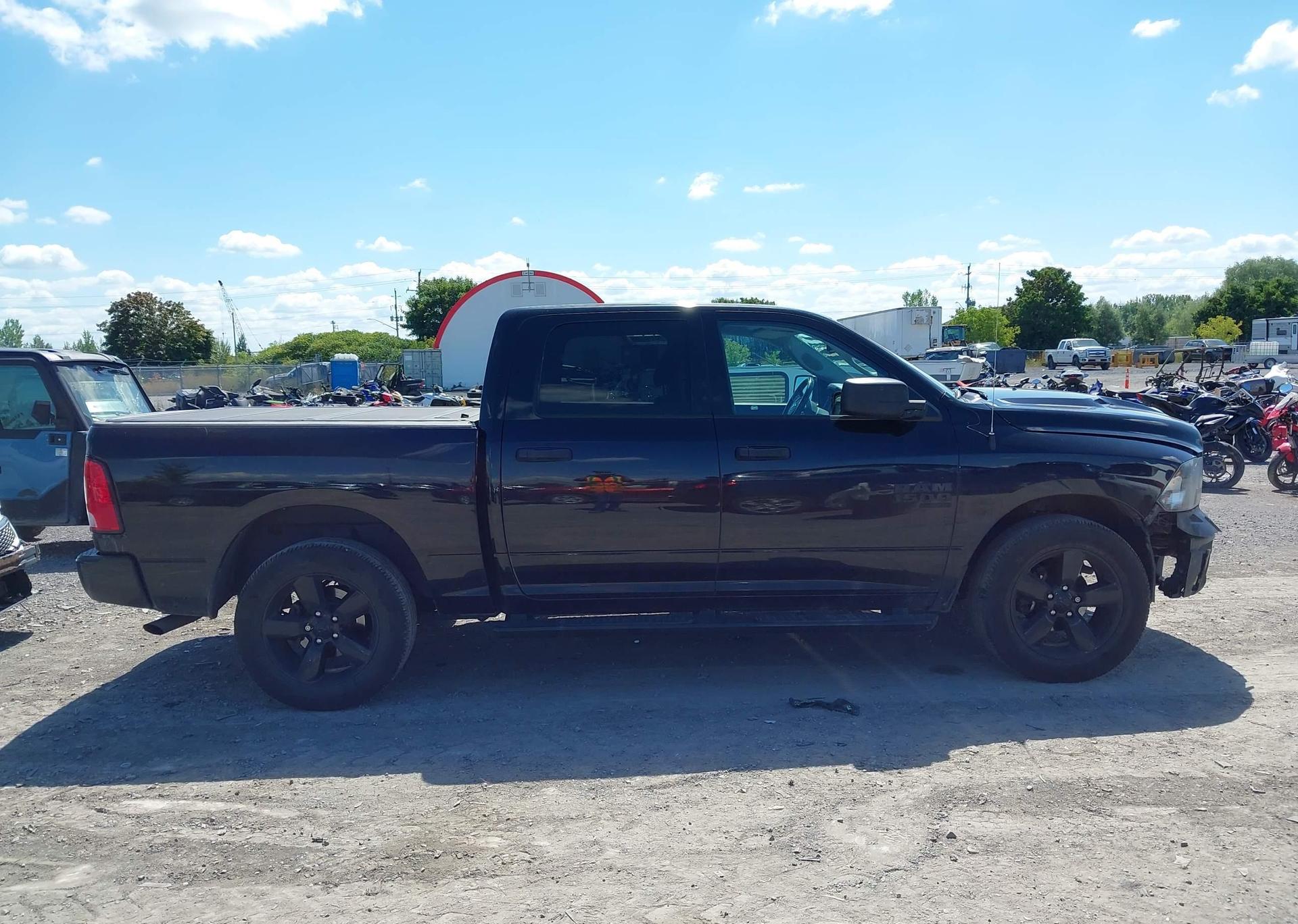 2023 RAM 1500 CLASSIC TRADESMAN