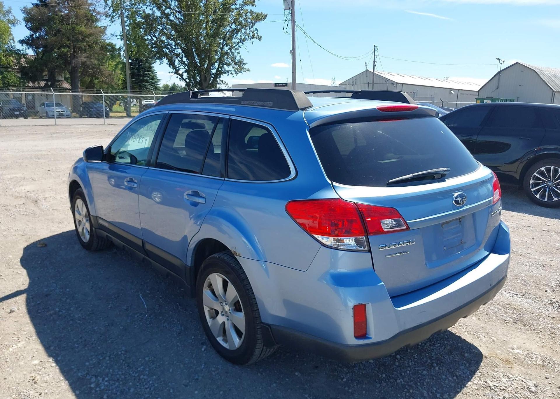 2011 SUBARU OUTBACK 2.5I PREMIUM