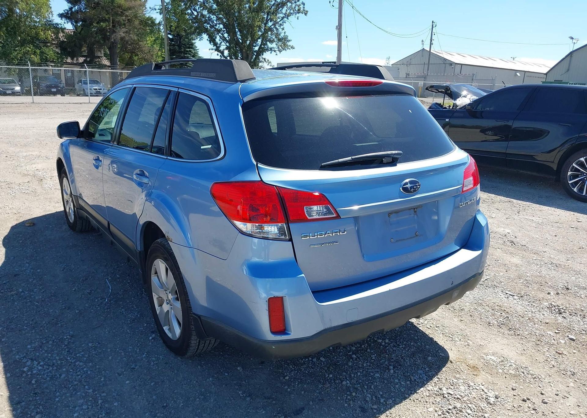 2011 SUBARU OUTBACK 2.5I PREMIUM