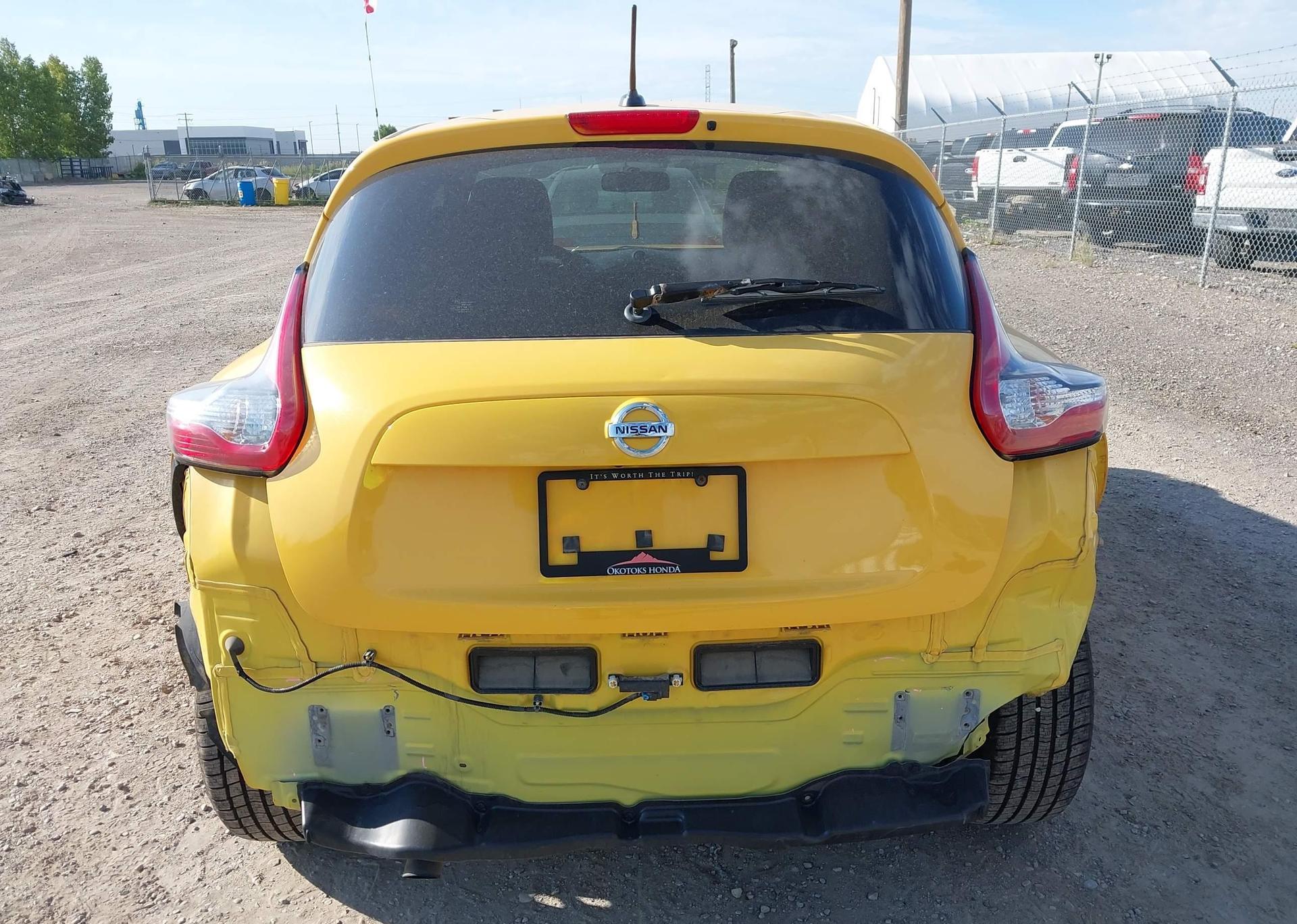 2016 NISSAN JUKE S