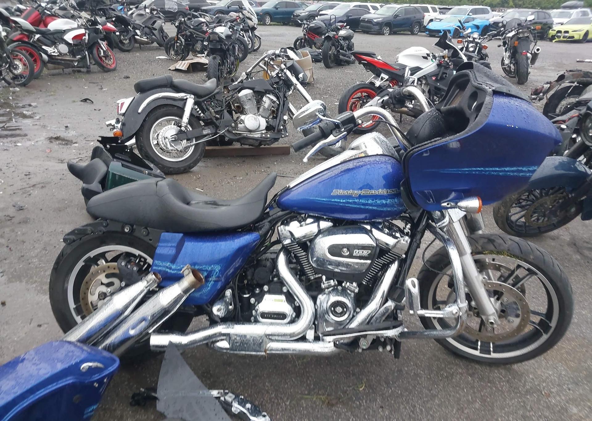 2019 HARLEY-DAVIDSON FLTRX