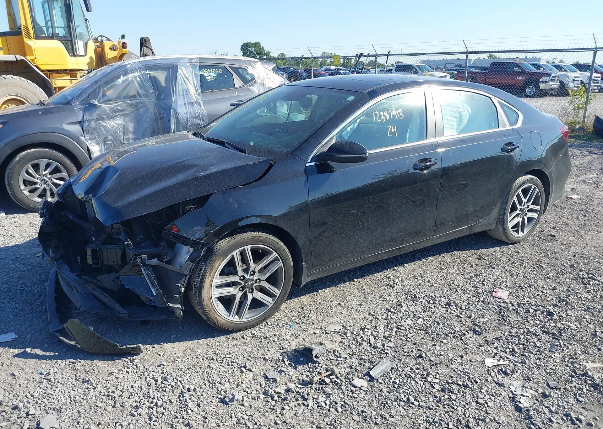 2024 KIA FORTE EX
