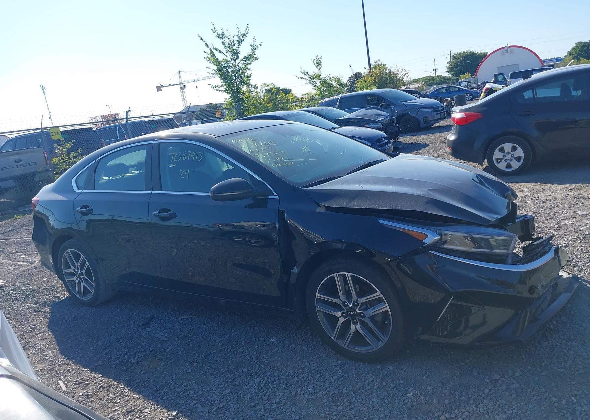 2024 KIA FORTE EX