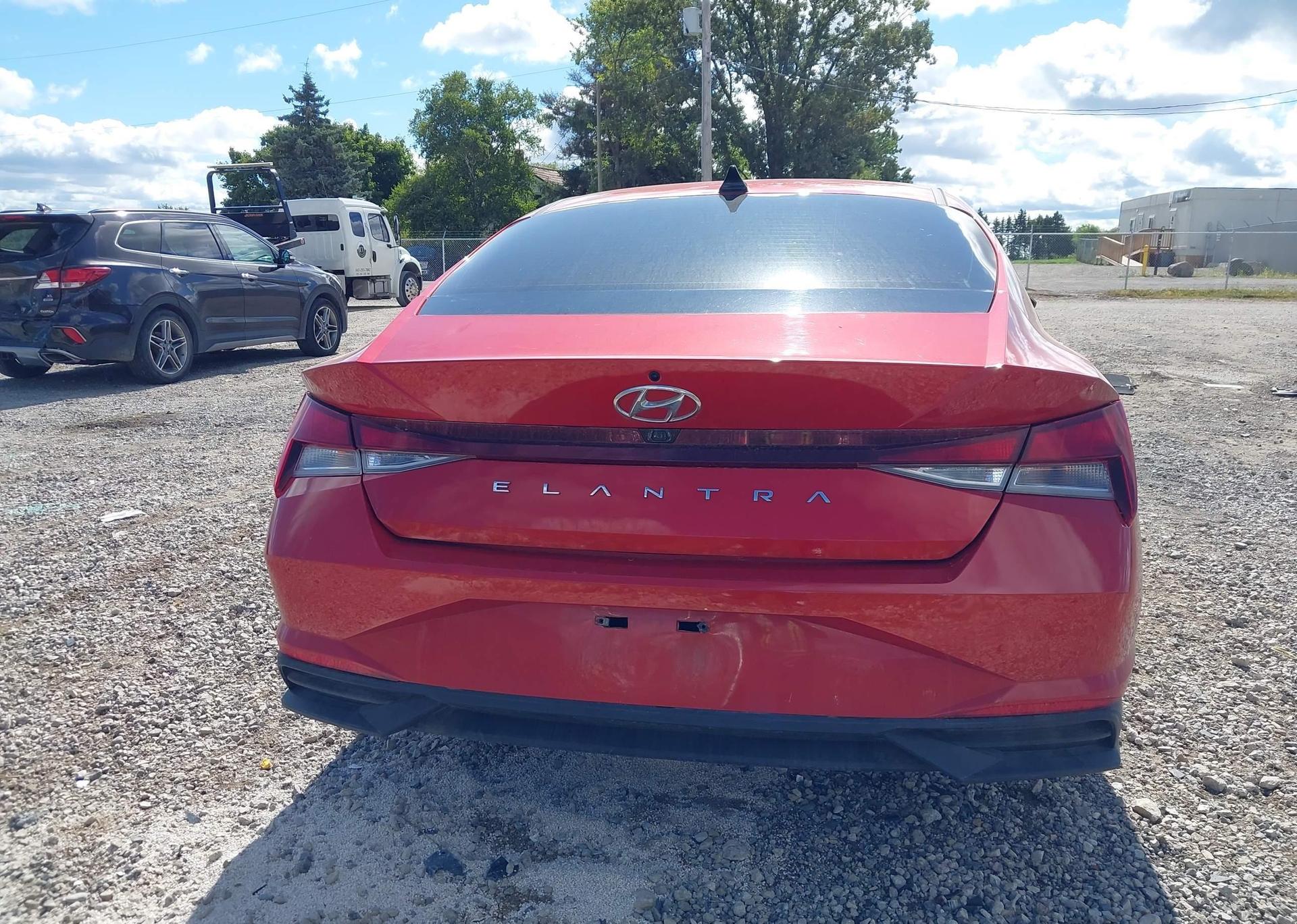 2021 HYUNDAI ELANTRA PREFERRED IVT