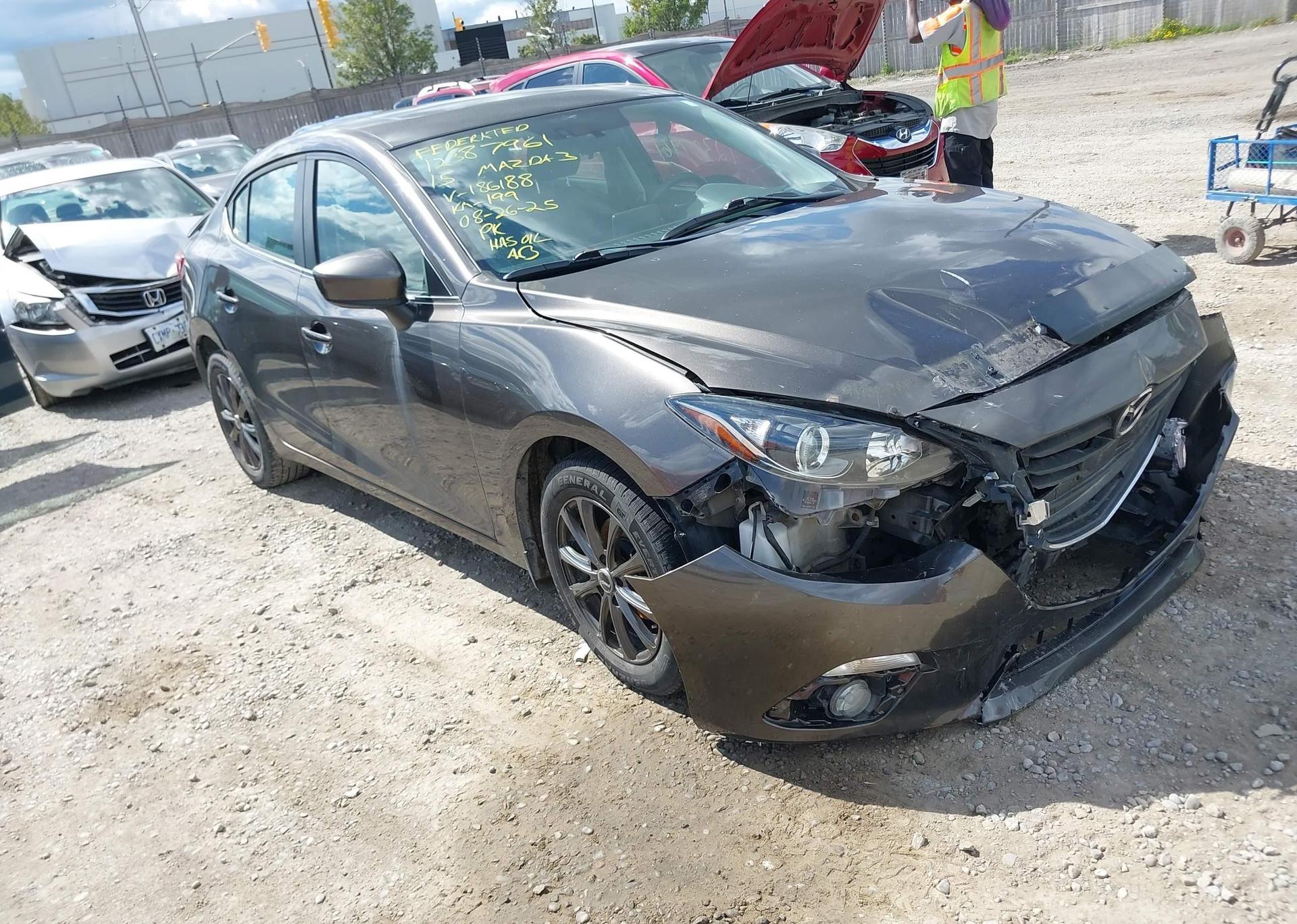 2015 MAZDA MAZDA3 GS