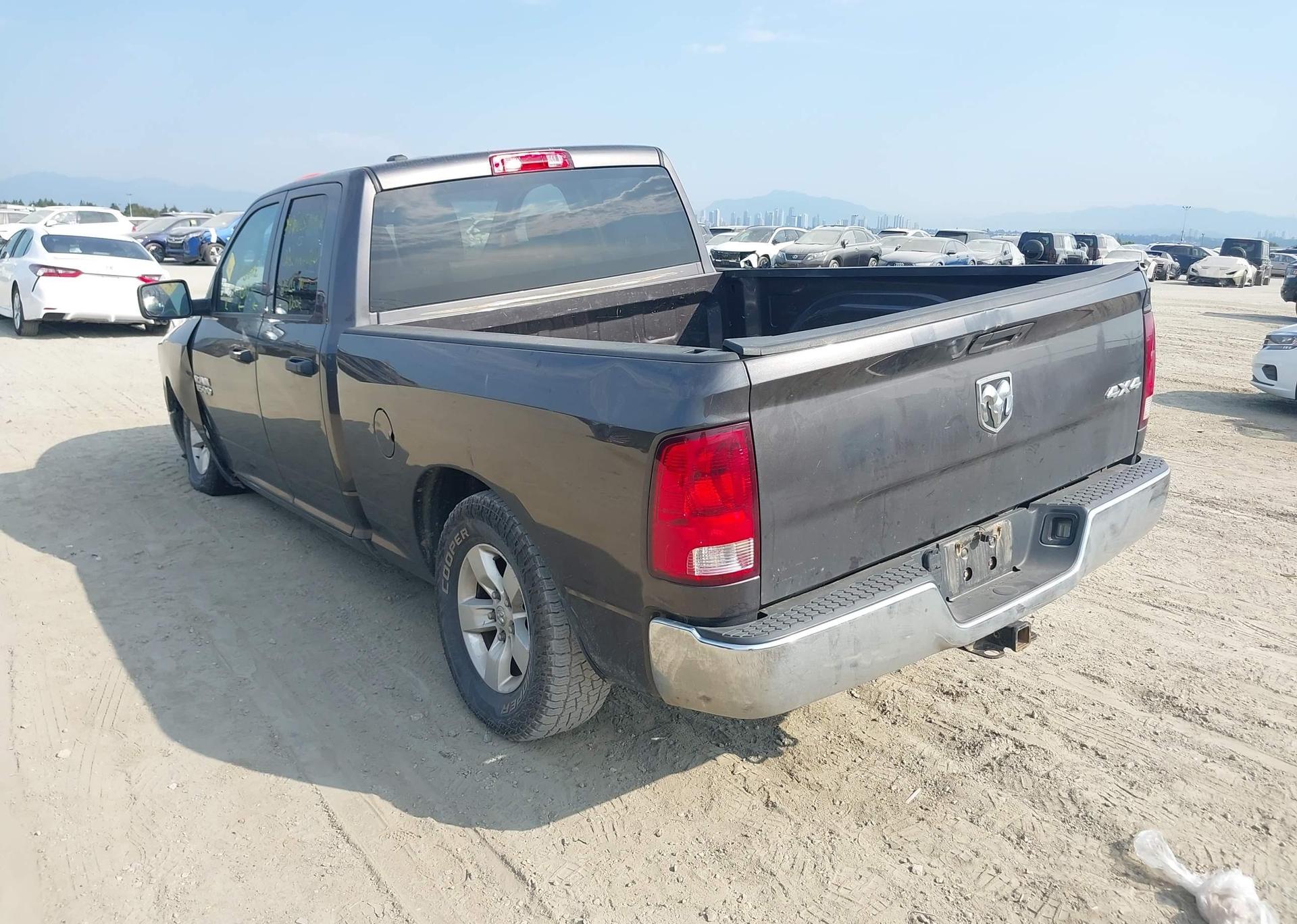 2014 RAM 1500 ST