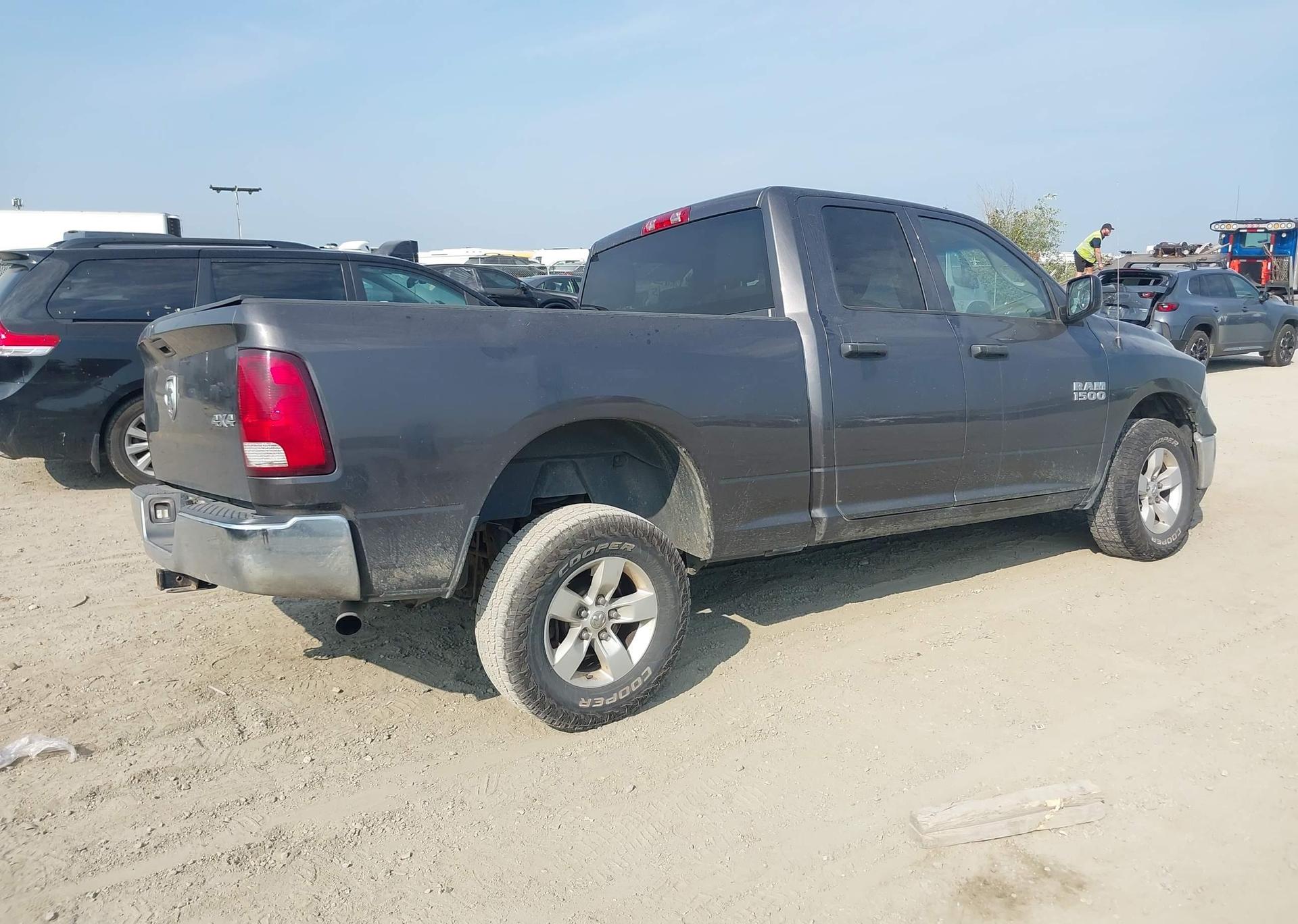2014 RAM 1500 ST