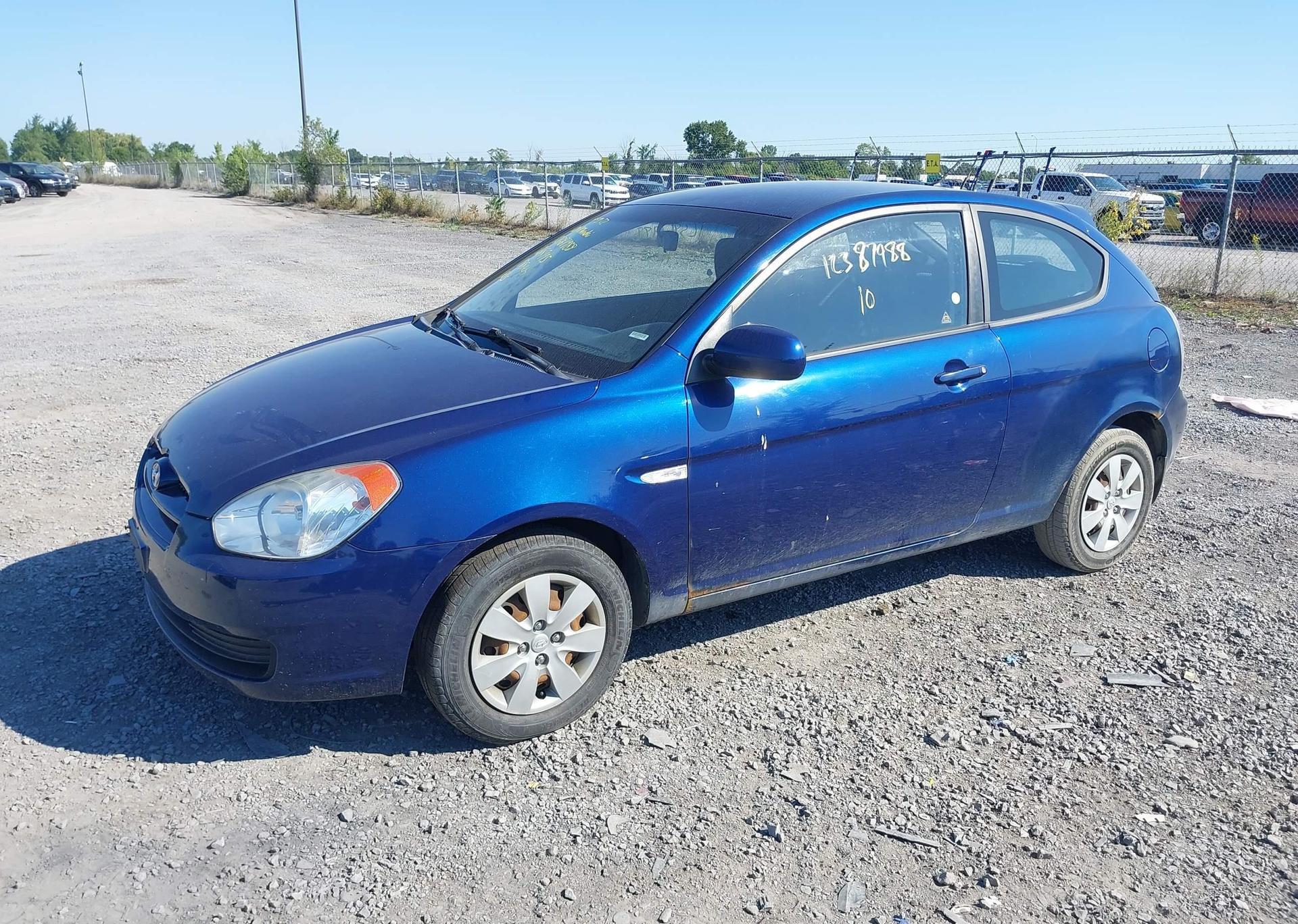 2010 HYUNDAI ACCENT SE