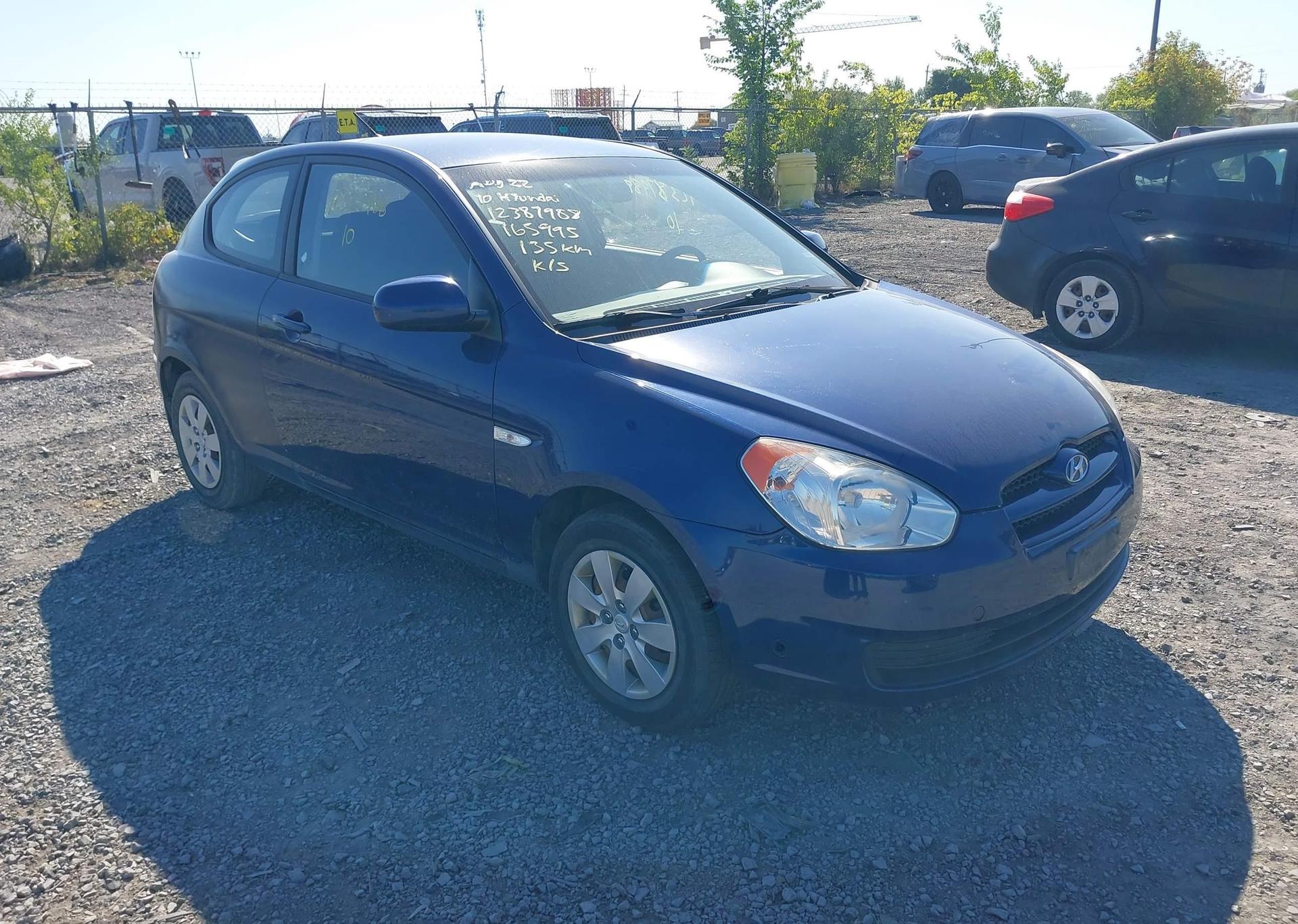 2010 HYUNDAI ACCENT SE