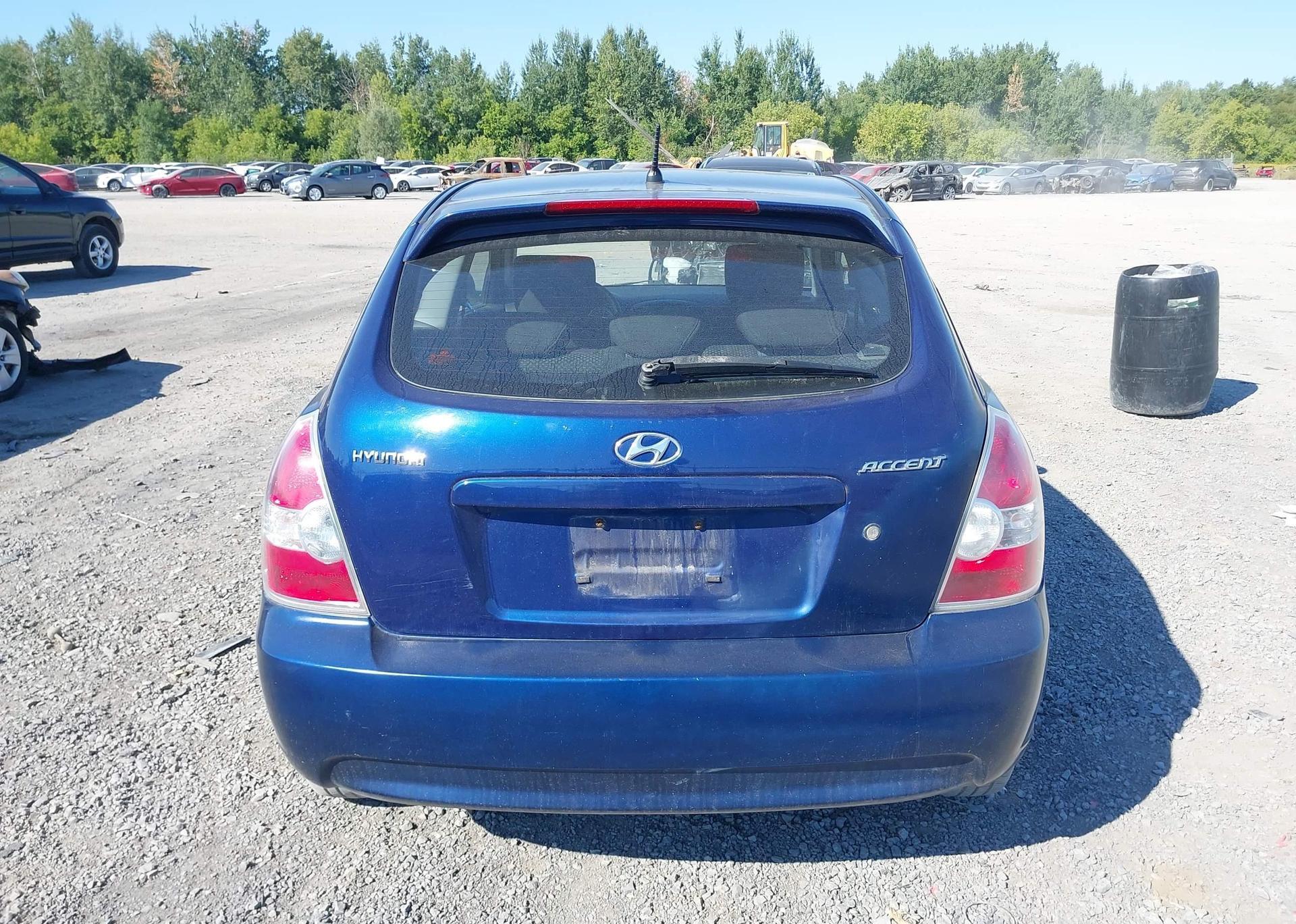 2010 HYUNDAI ACCENT SE