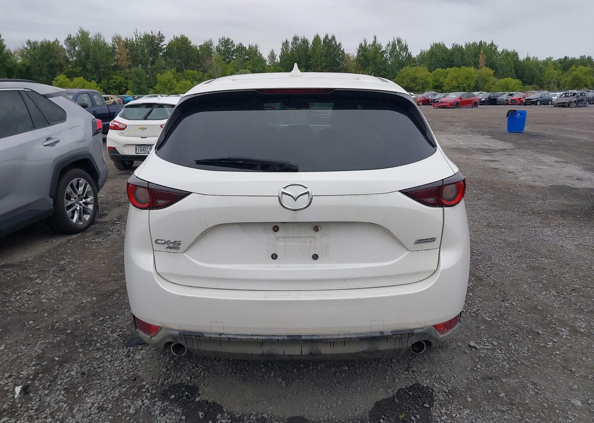 2017 MAZDA CX-5 GS