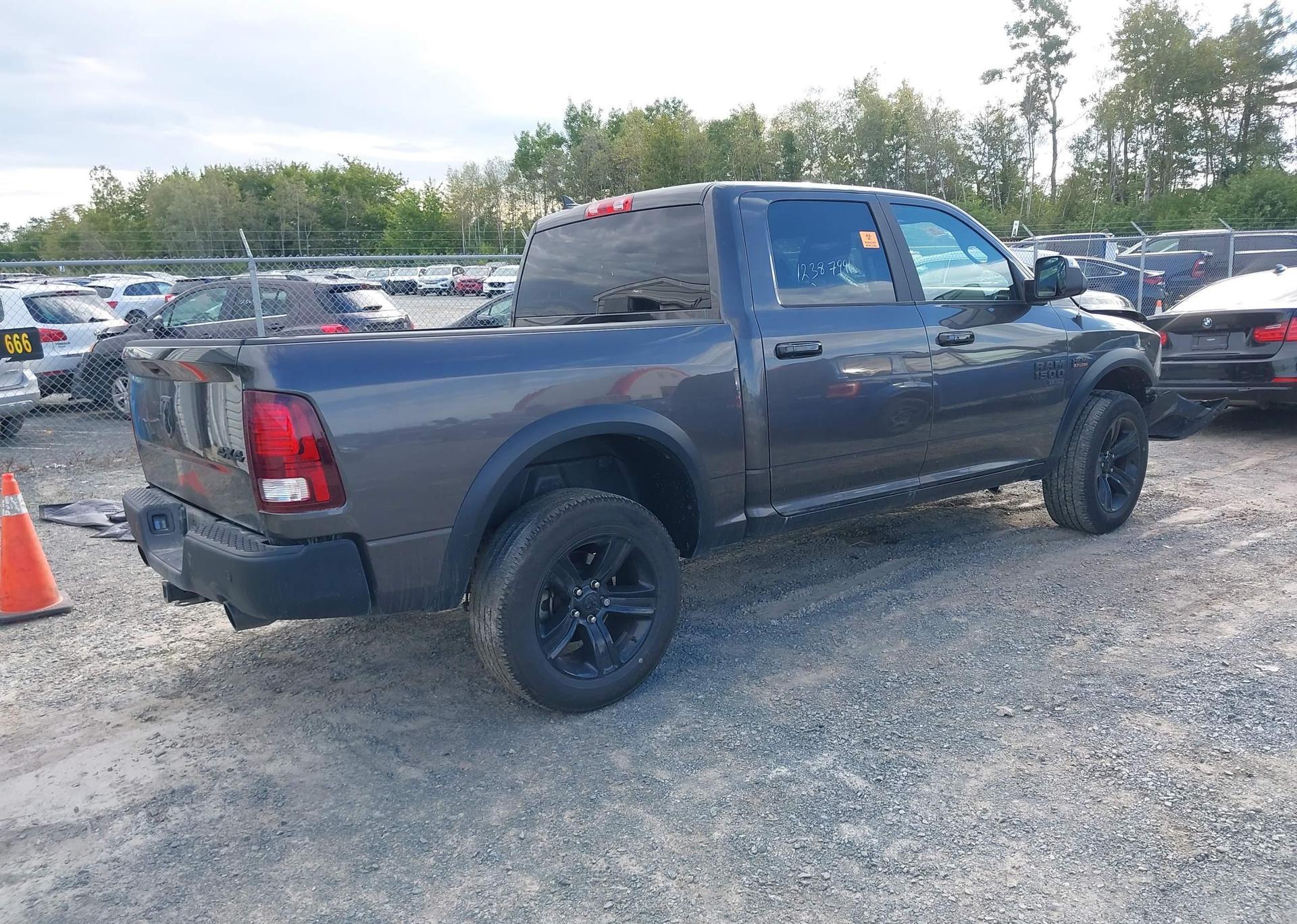 2023 RAM 1500 CLASSIC SLT