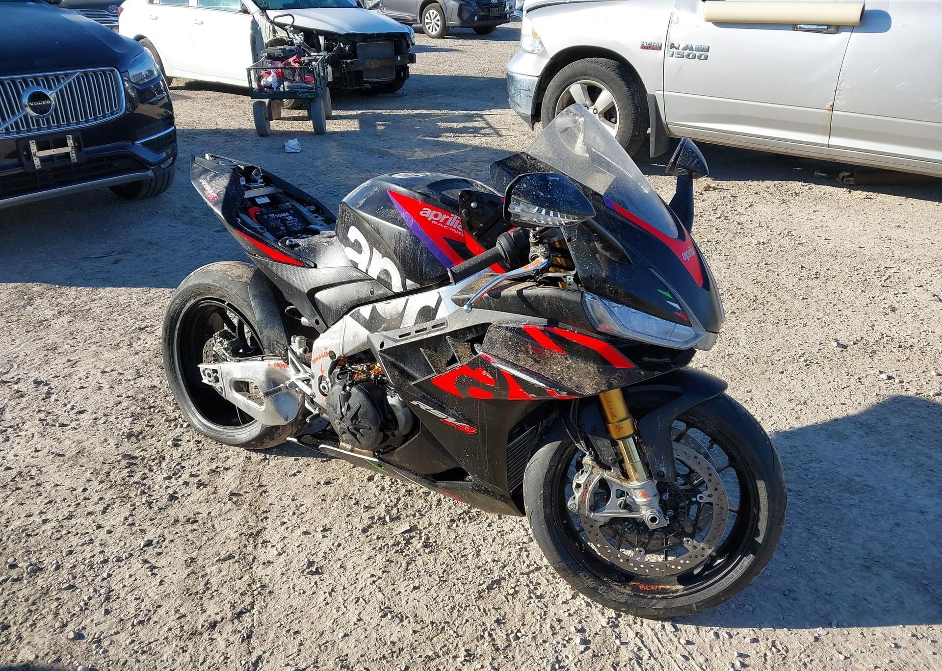 2023 APRILIA RSV4 1100 FACTORY