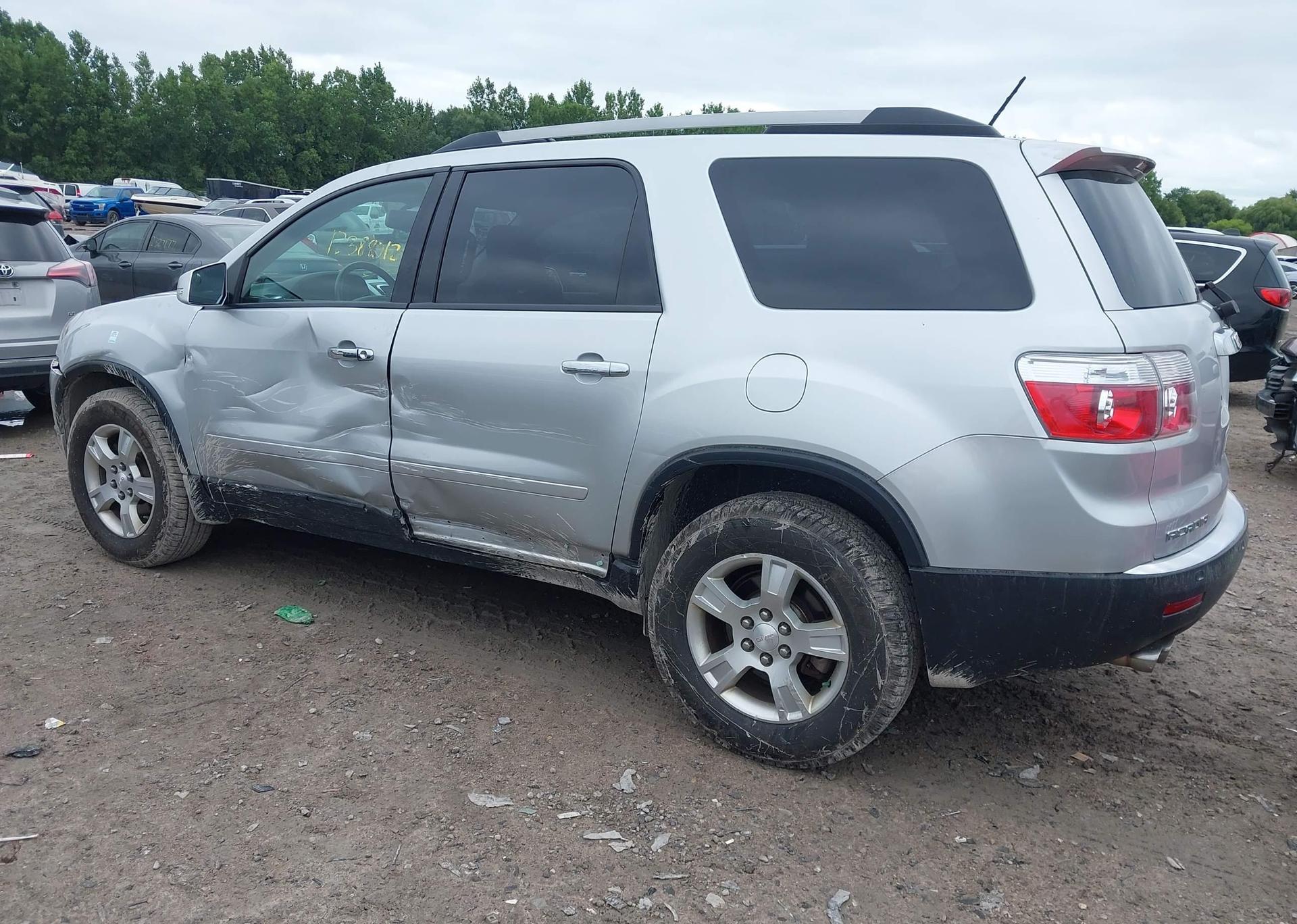 2012 GMC ACADIA SLE