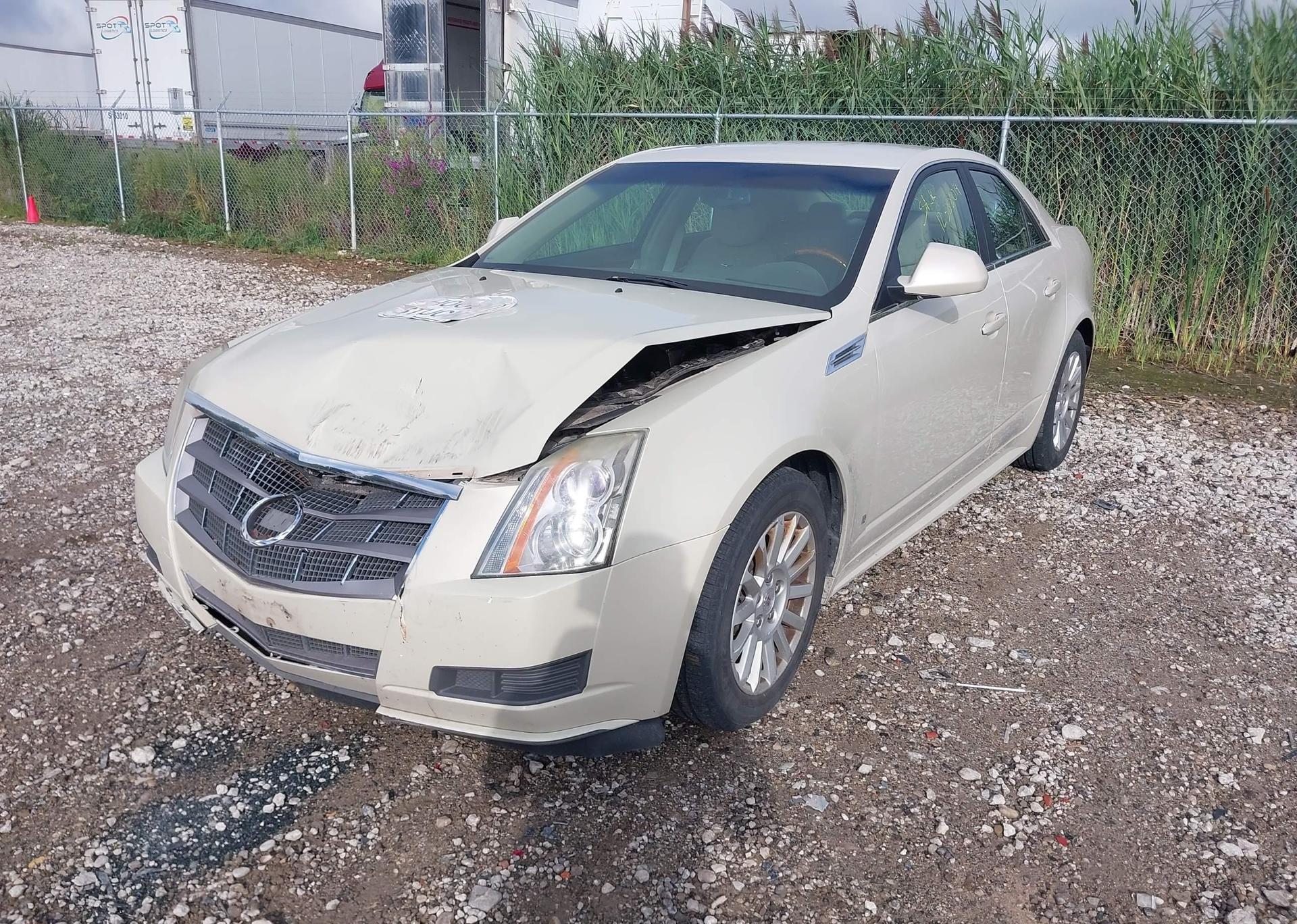 2010 CADILLAC CTS LUXURY