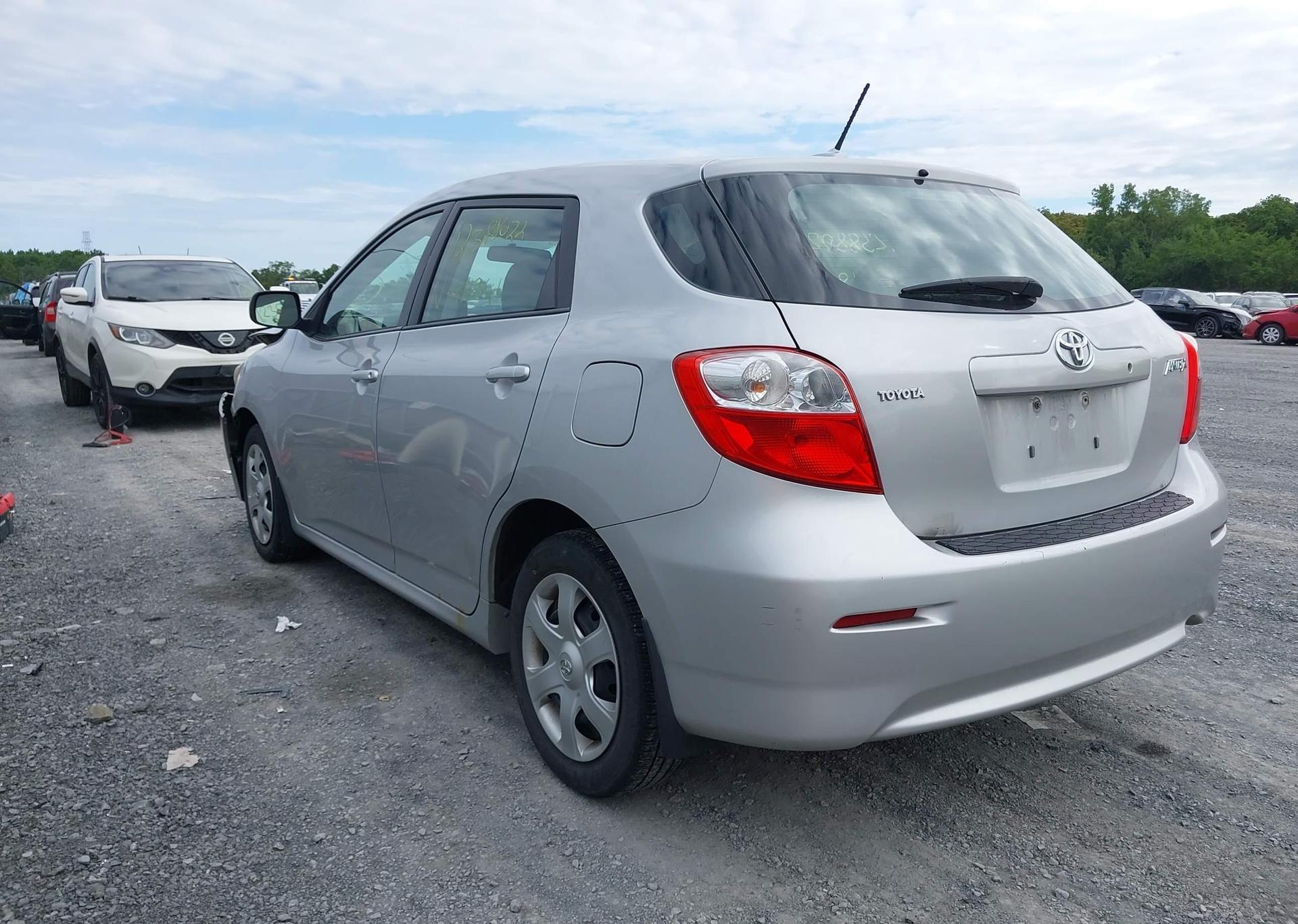 2010 TOYOTA MATRIX
