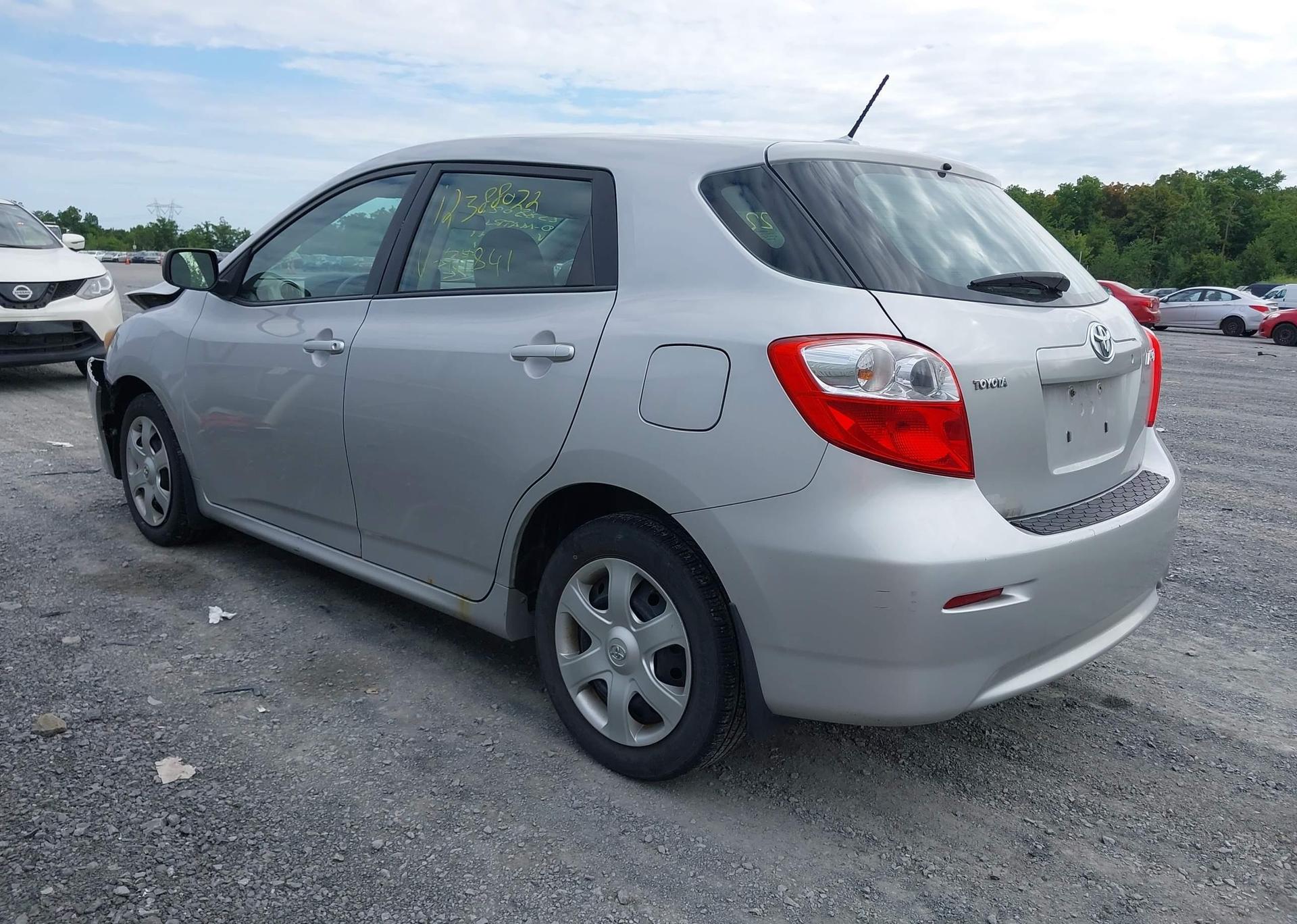 2010 TOYOTA MATRIX