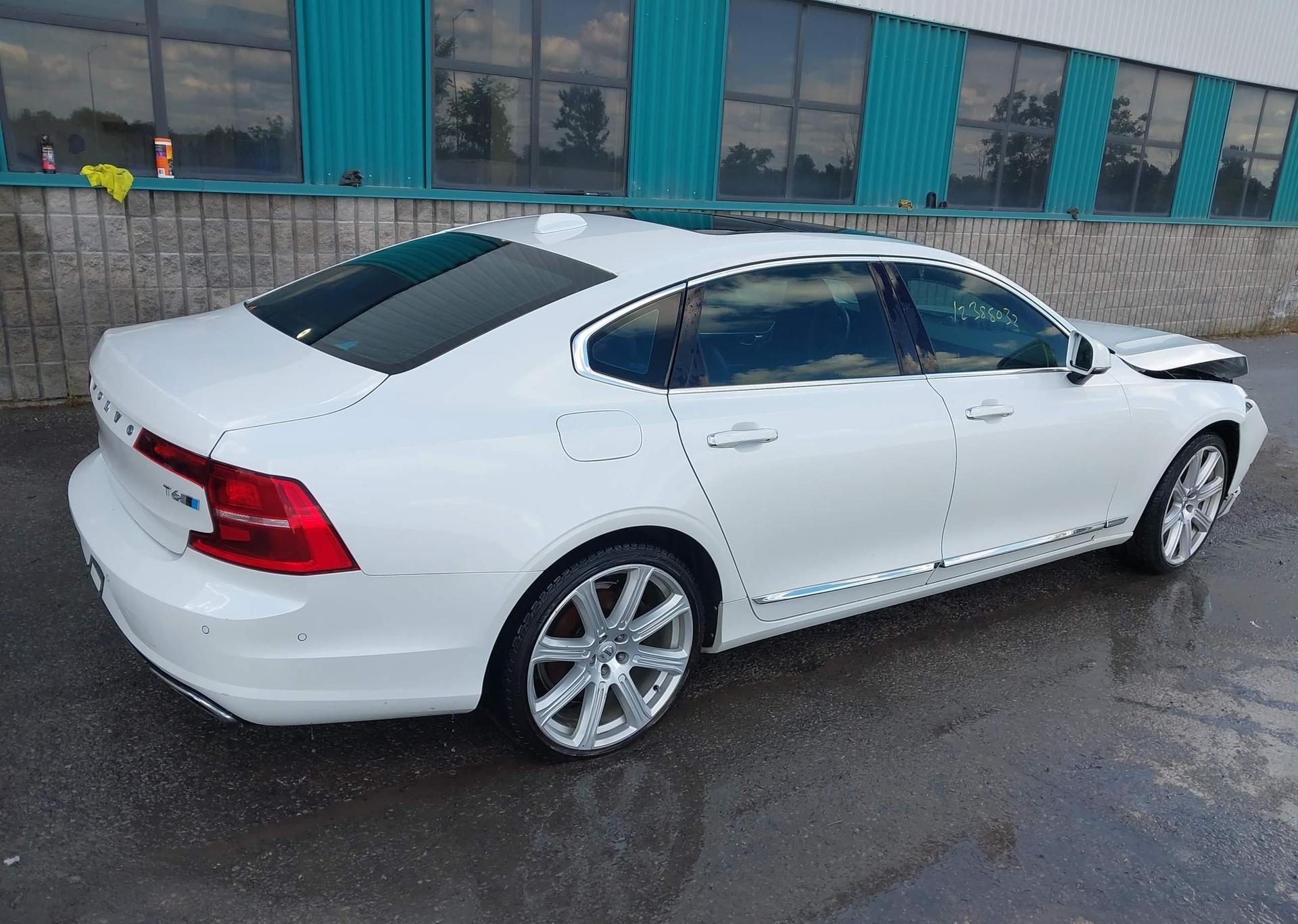 2018 VOLVO S90 T6 INSCRIPTION