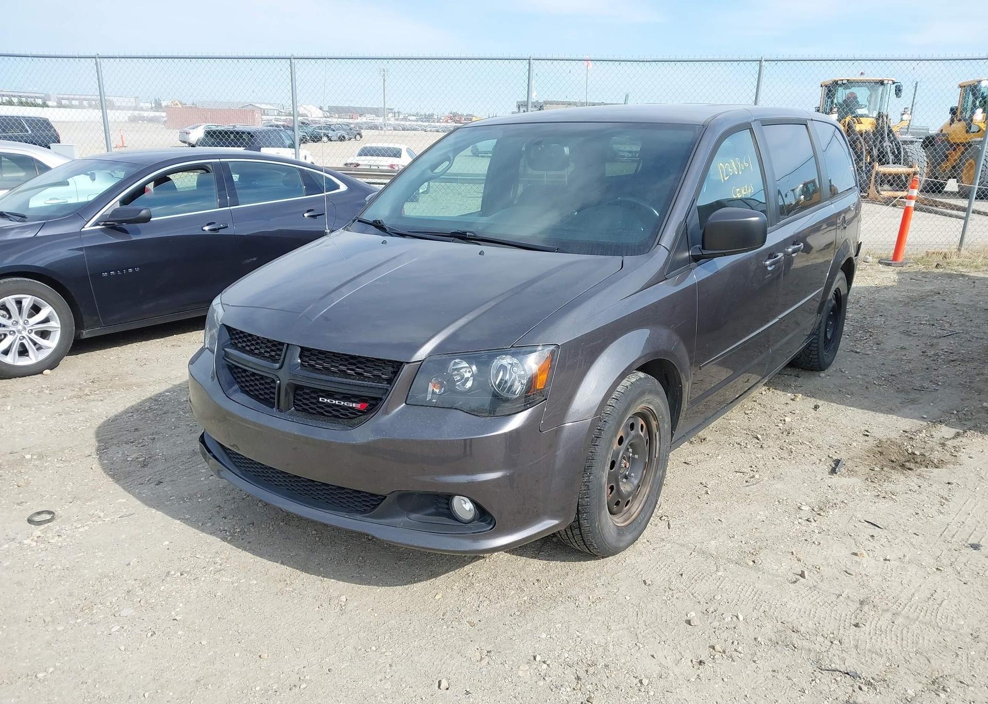 2015 DODGE GRAND CARAVAN SE