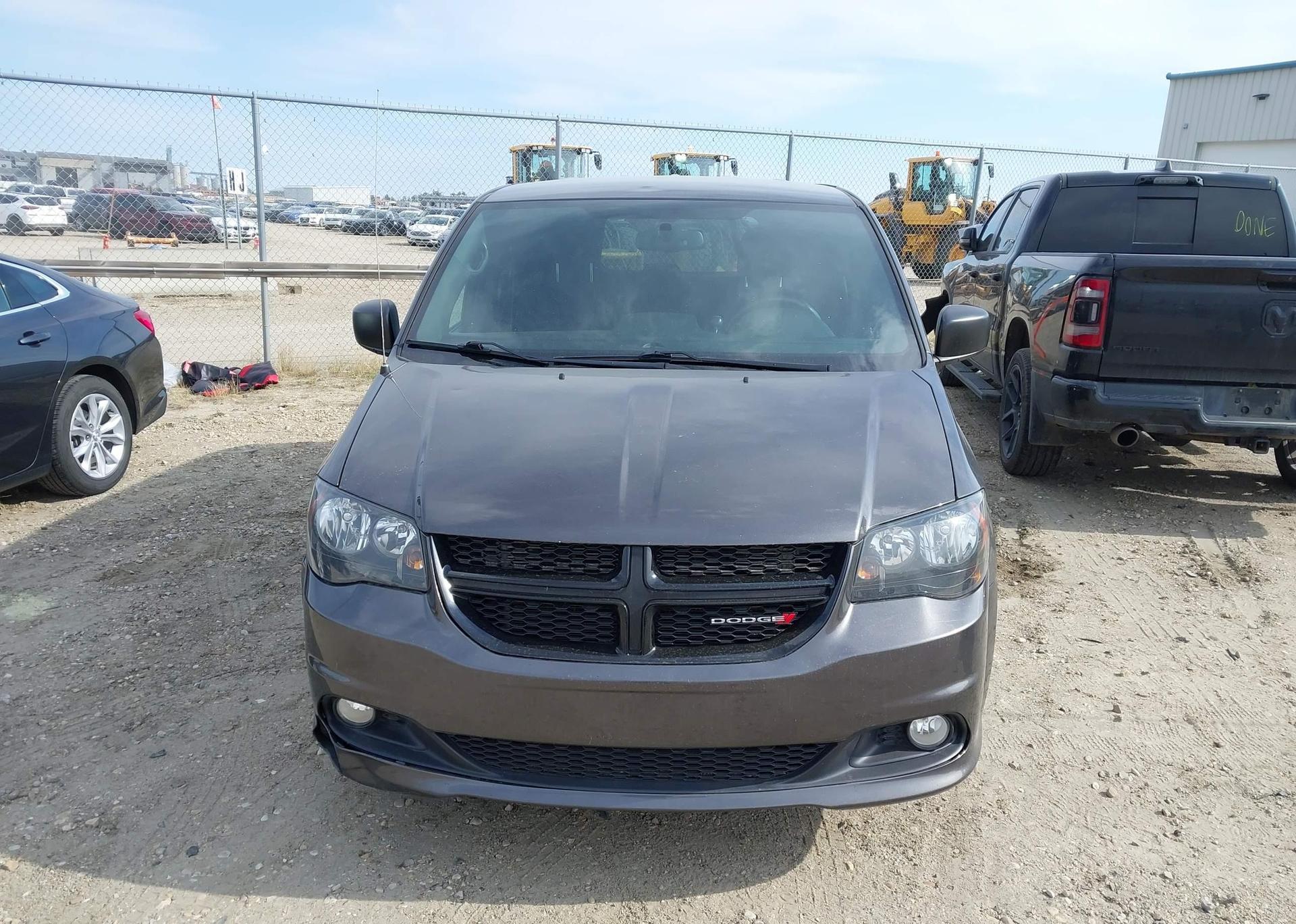 2015 DODGE GRAND CARAVAN SE
