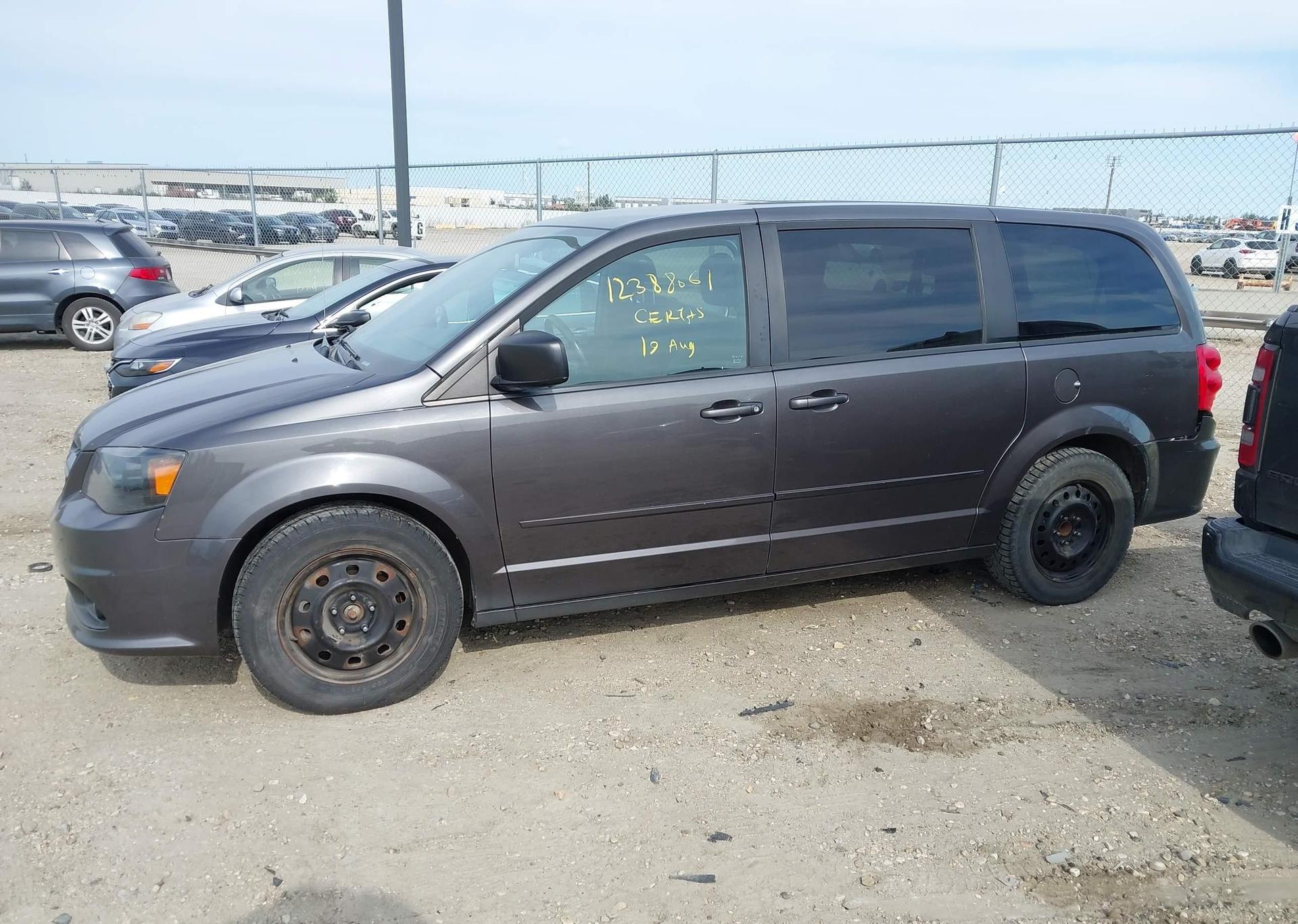 2015 DODGE GRAND CARAVAN SE