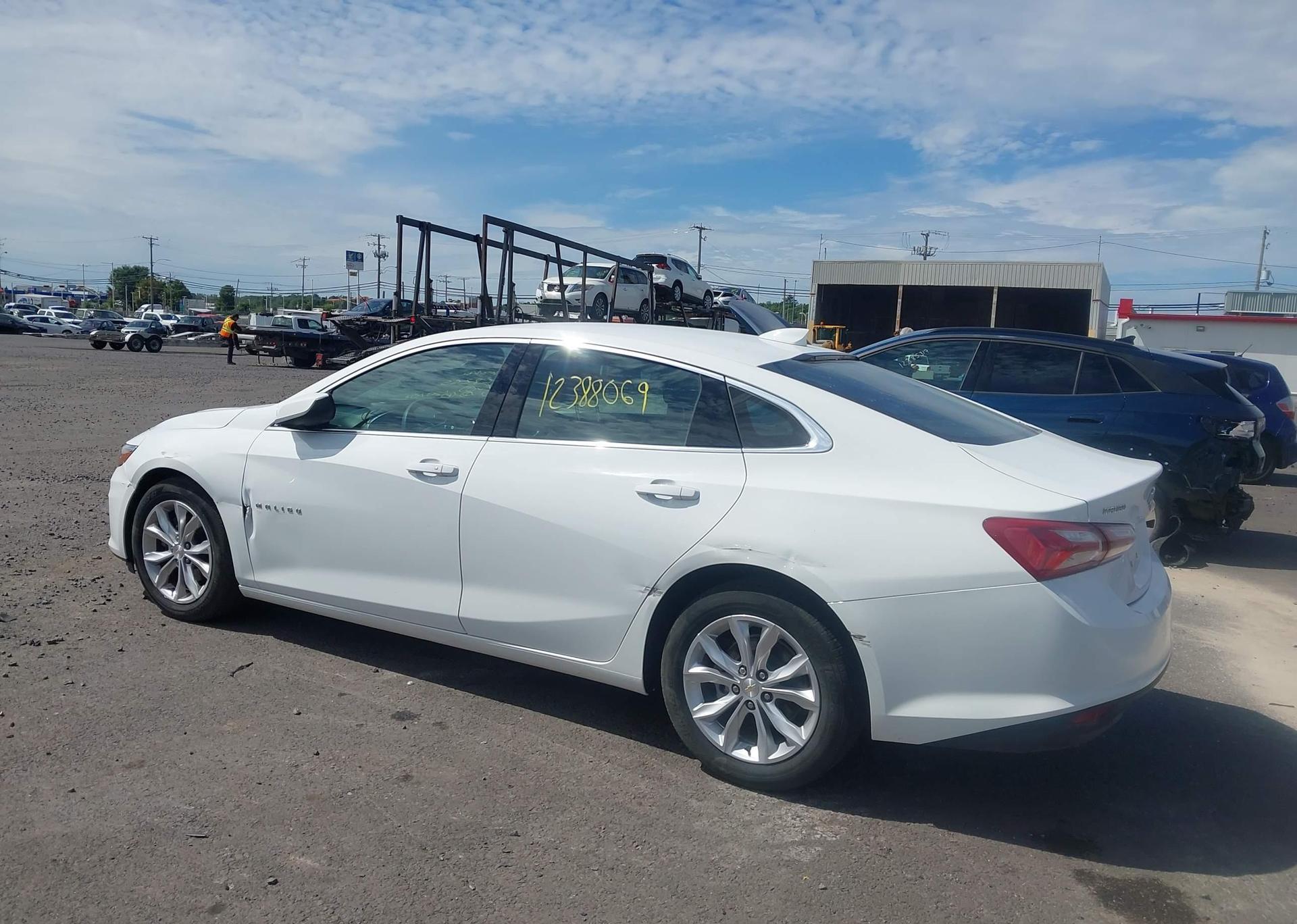 2022 CHEVROLET MALIBU LT